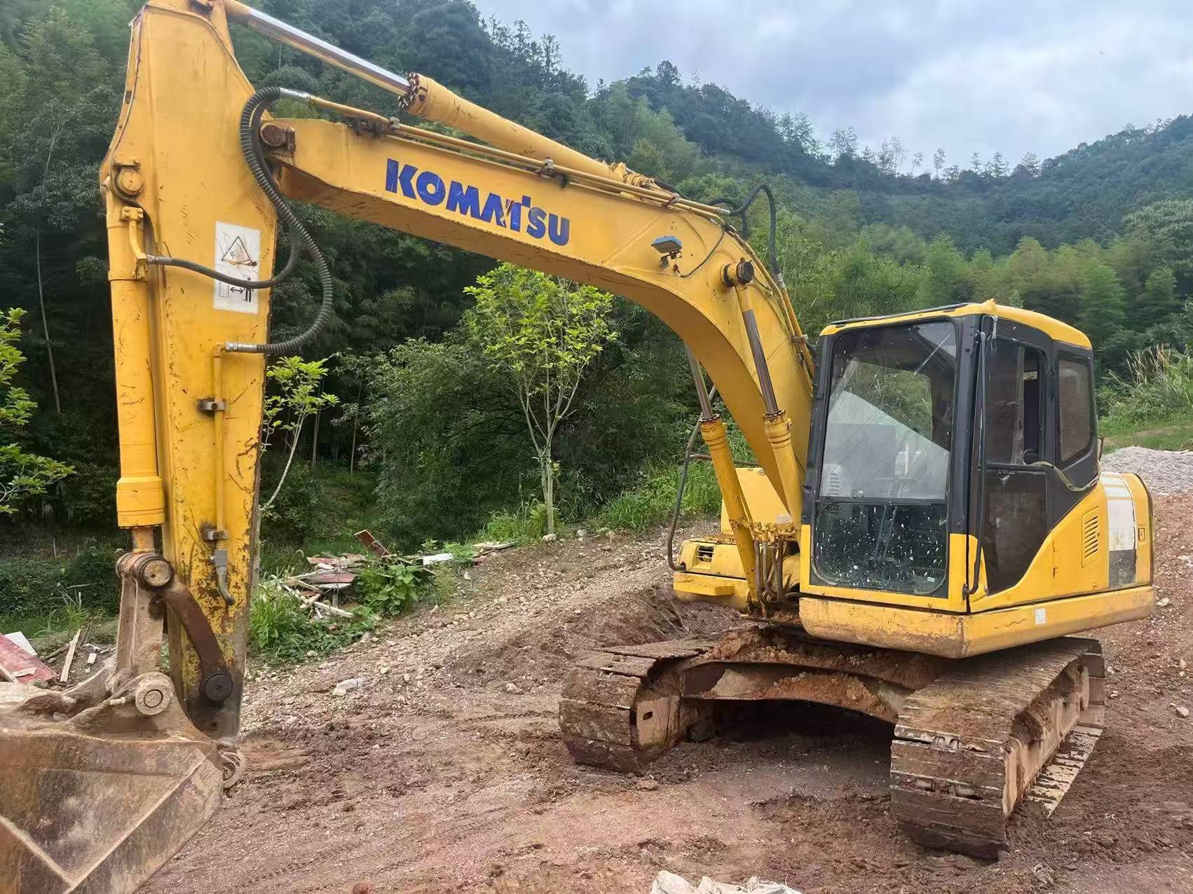 Buy Komatsu PC110-7 Used Excavator / 3 Buy Komatsu PC110-7 Used Excavator / 3