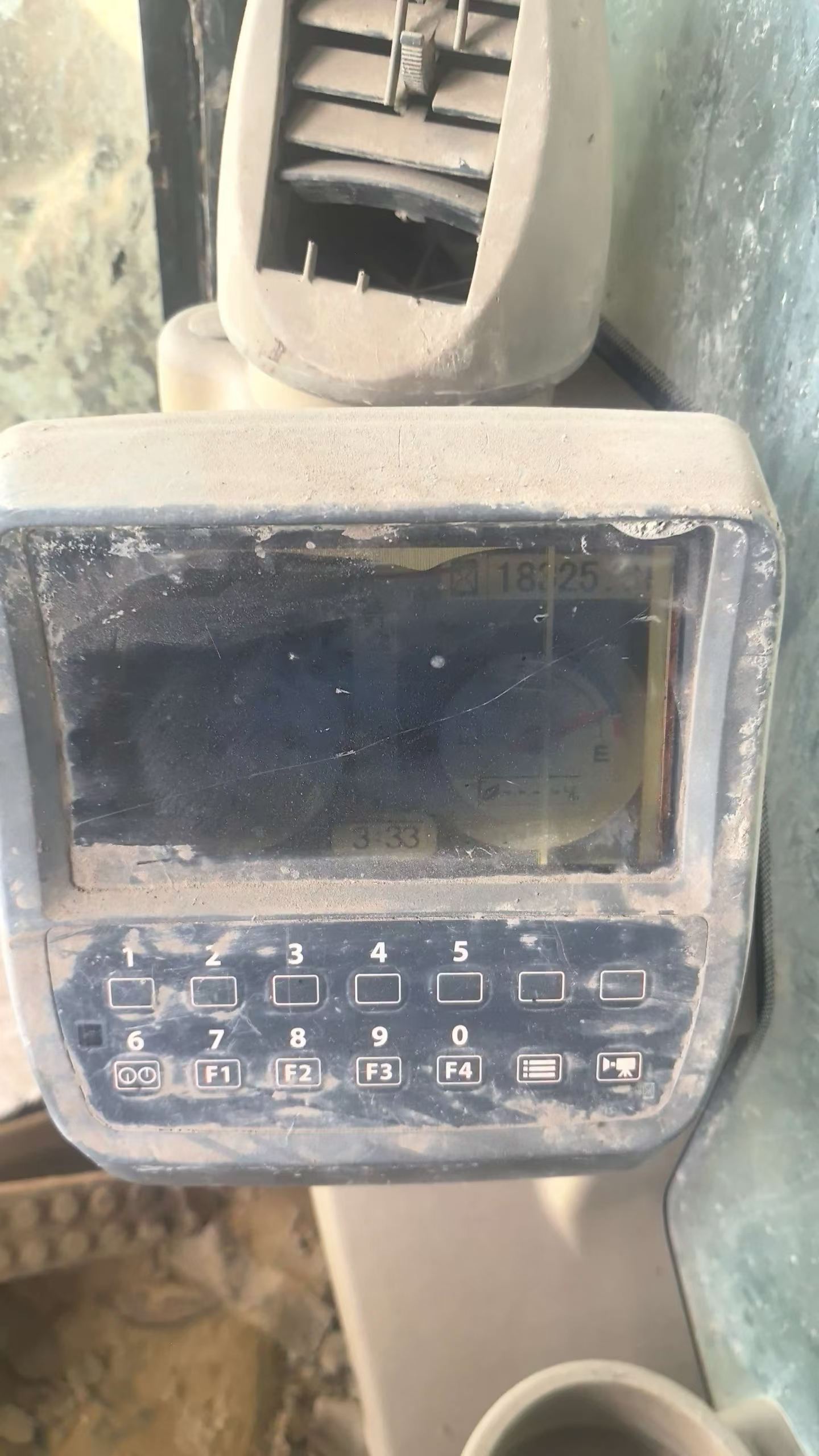 Buy Hitachi ZX240 Used Excavator / 3 Buy Hitachi ZX240 Used Excavator / 3