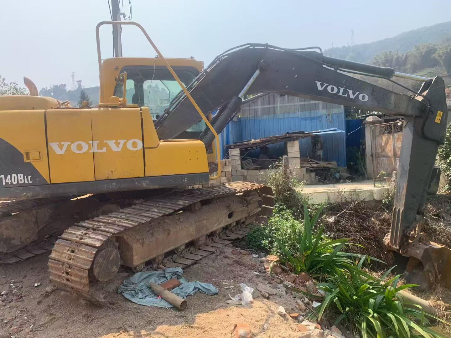 Buy Volvo EC140 Used Excavator / 1
