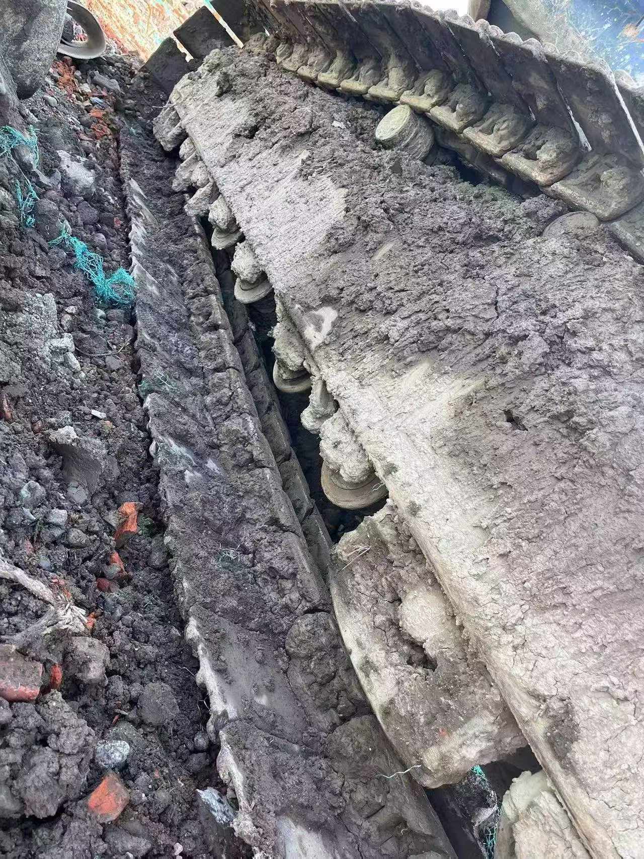 Buy Kobelco SK250 Used Excavator / 8