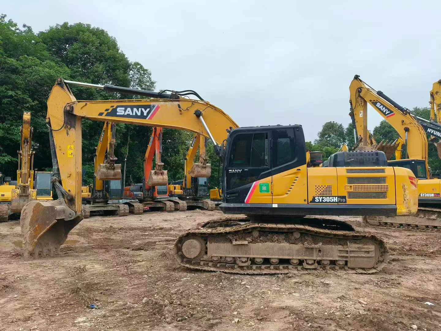 Buy Sany SY245H Used Excavator / 1