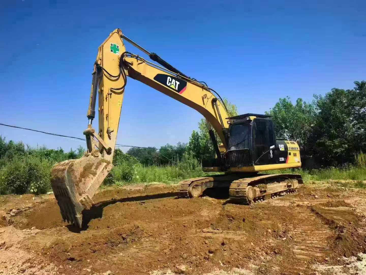 Buy Caterpillar 323 Used Excavator / 5
