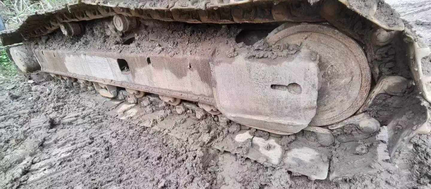 Buy Hitachi ZX200-6 Used Excavator / 6