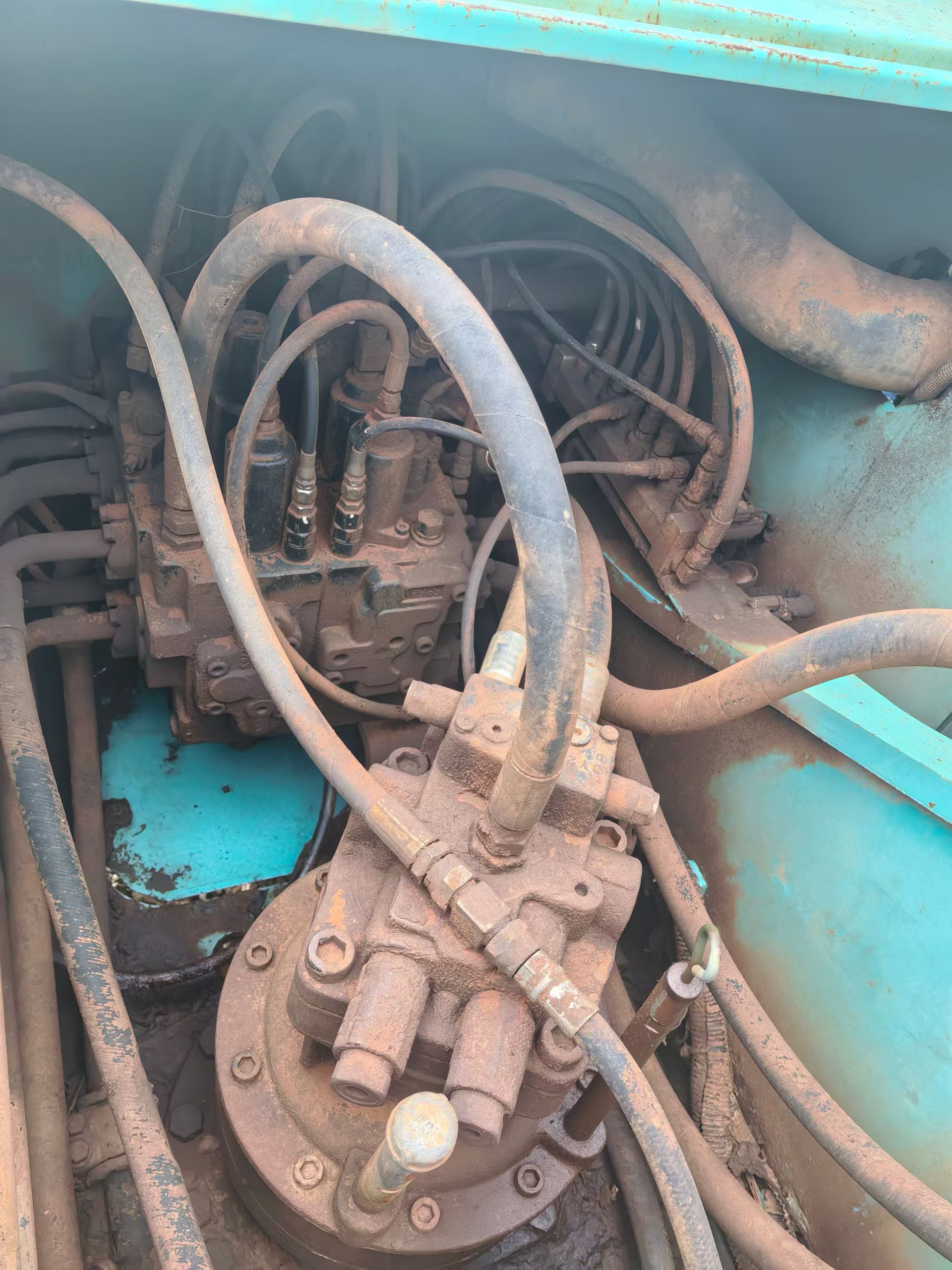 Buy Kobelco SK2008 Used Excavator / 7