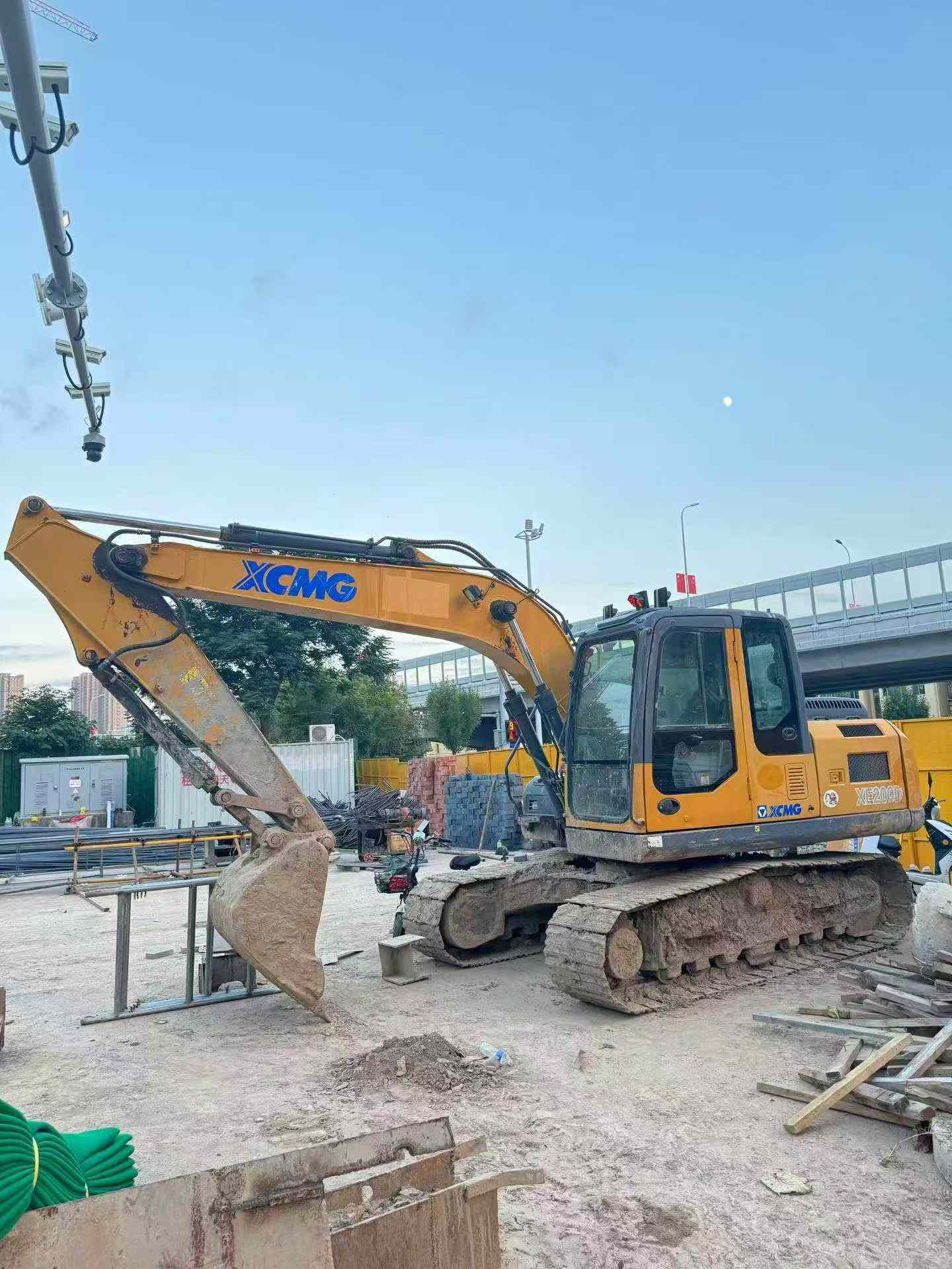Buy XCMG XE150 Used Excavator / 1
