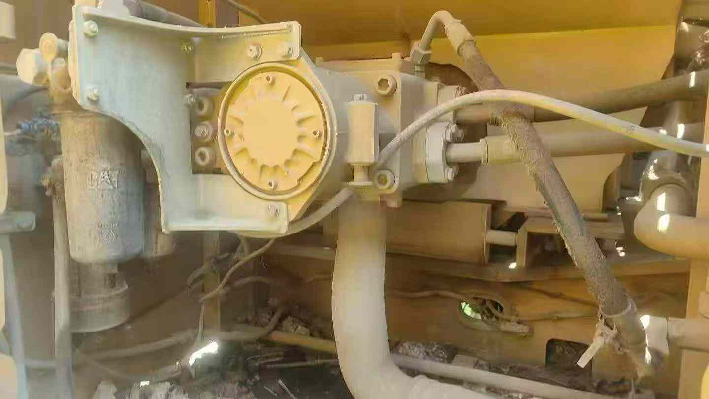 Buy Caterpillar 326DL Used Excavator / 5