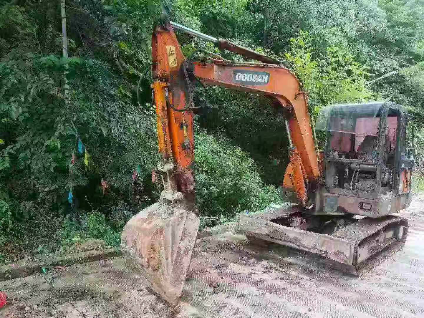 Buy Doosan DH55 Used Excavator / 6