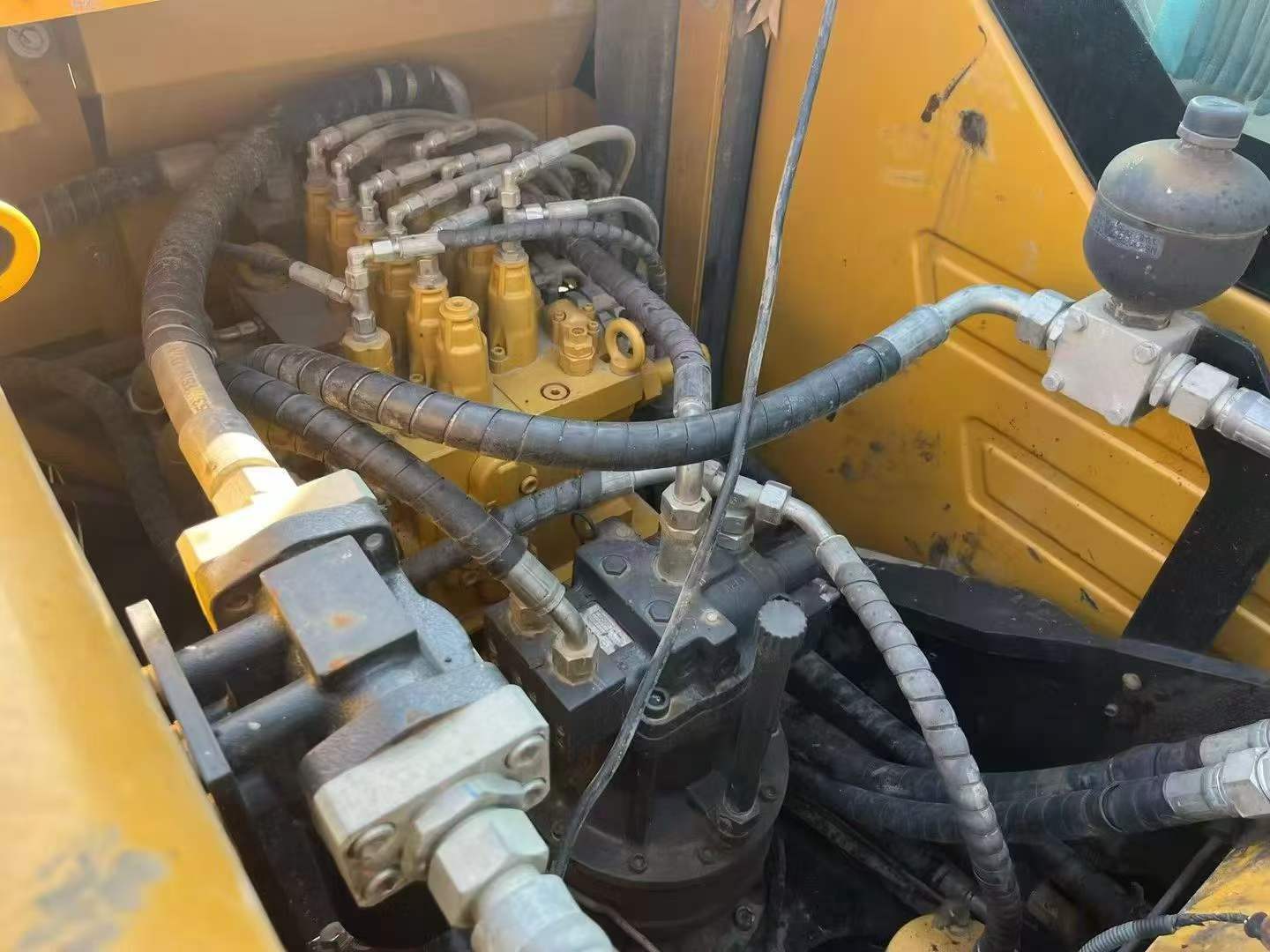 Buy Sany SY135 Used Excavator / 6