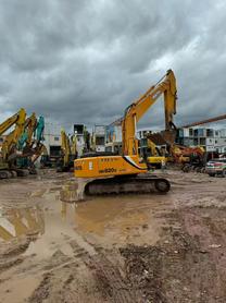 Buy Kato 820-3SP Used Excavator / 9 Buy Kato 820-3SP Used Excavator / 9