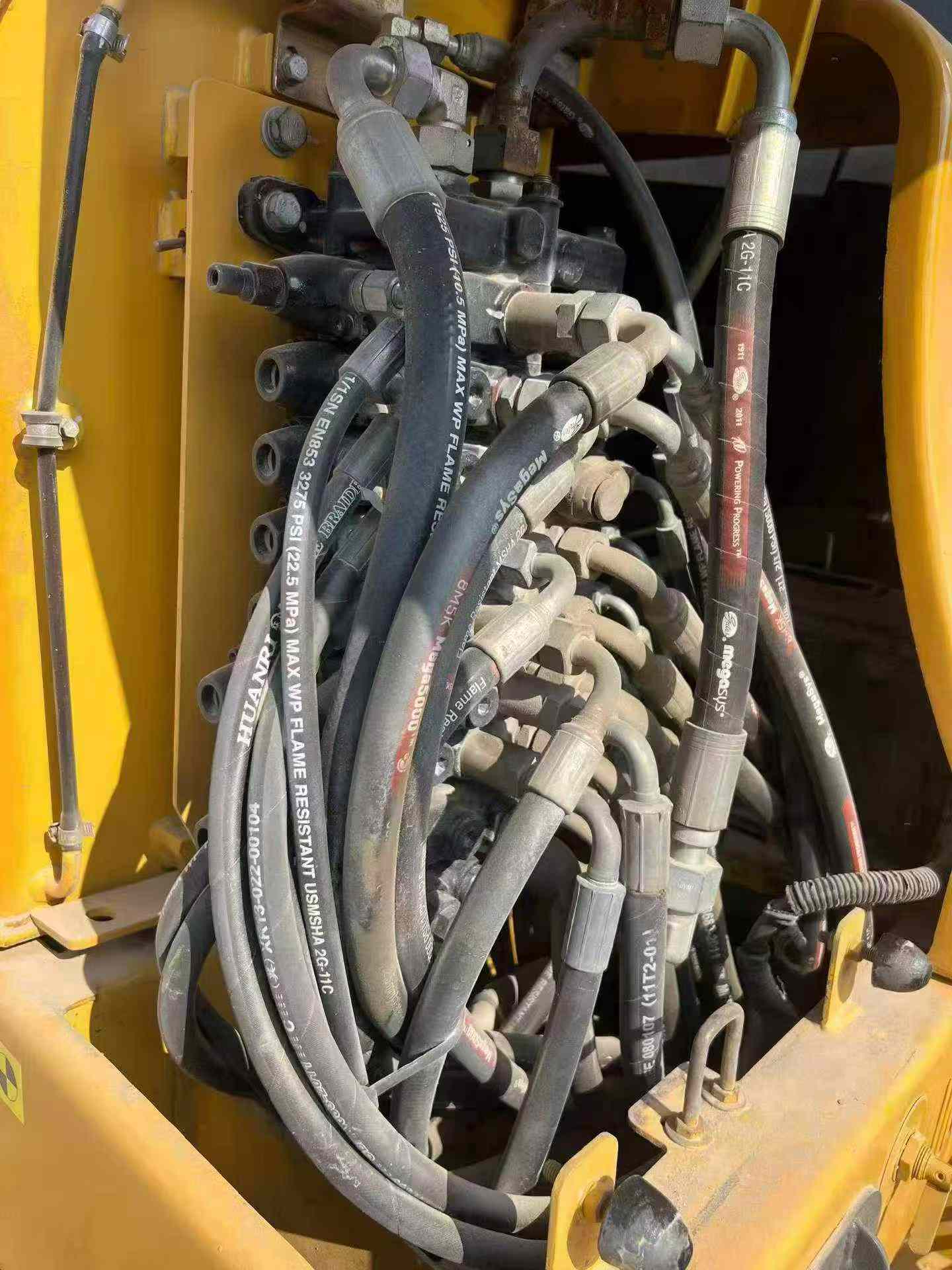 Buy XCMG XE60 Used Excavator / 6