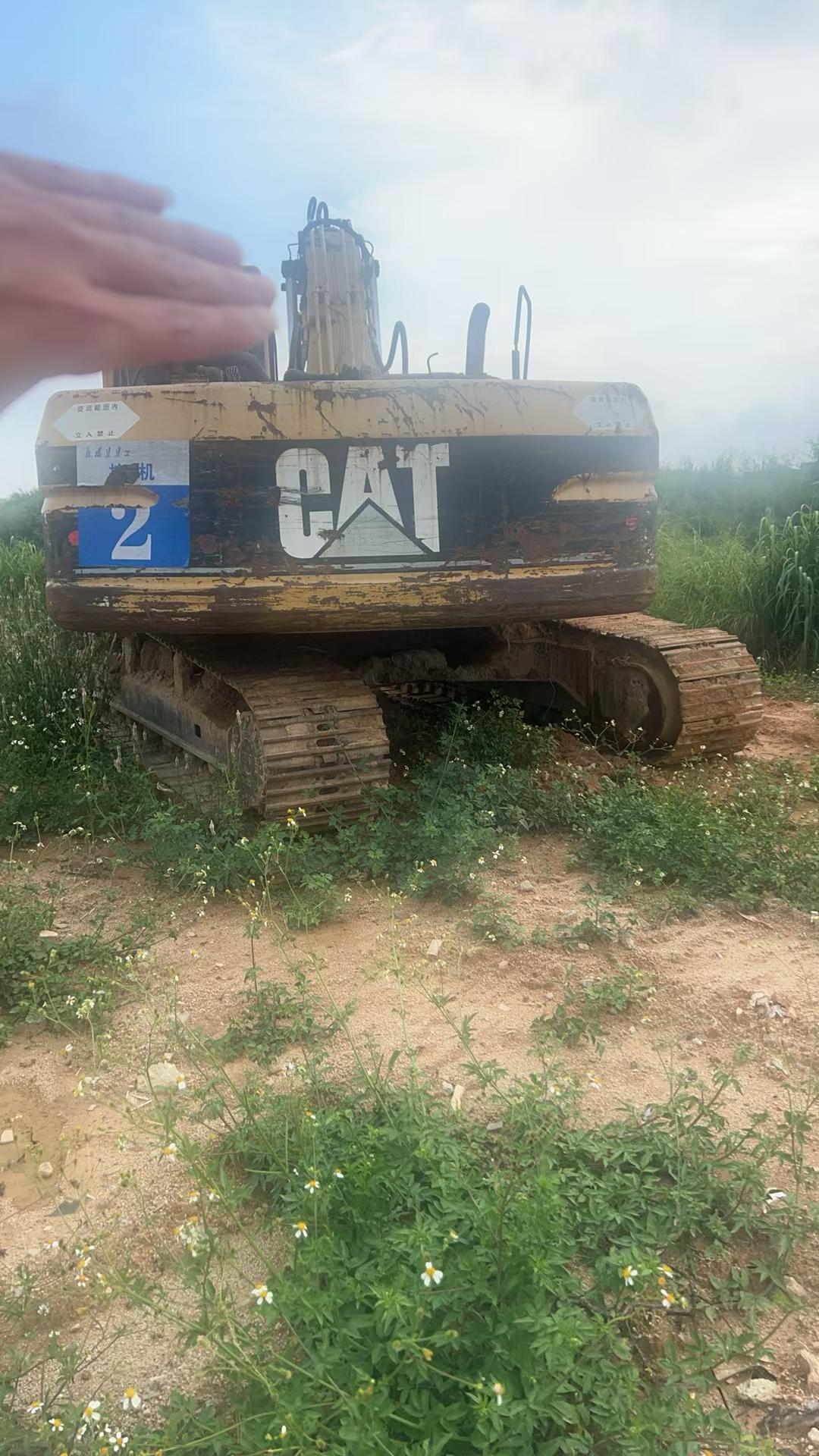 Buy Caterpillar 320A Used Excavator / 2