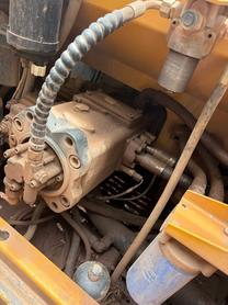 Buy XCMG XE200 Used Excavator / 5 Buy XCMG XE200 Used Excavator / 5