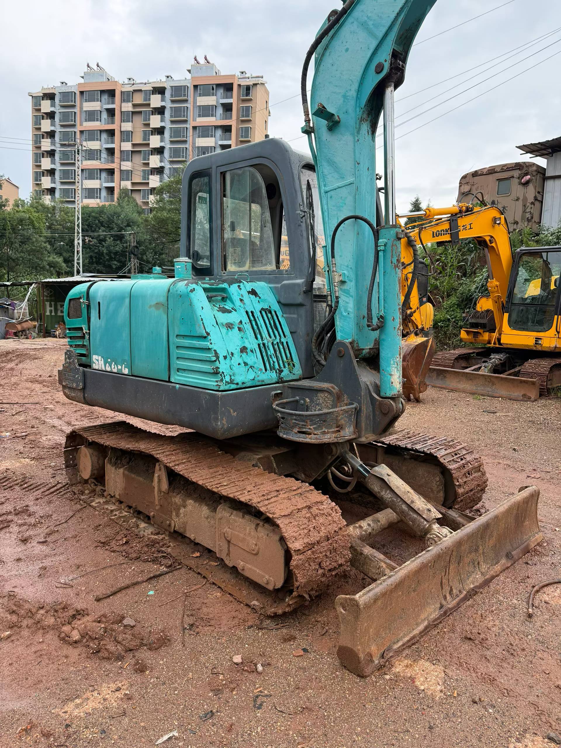 Buy Kobelco SK60 Used Excavator / 7