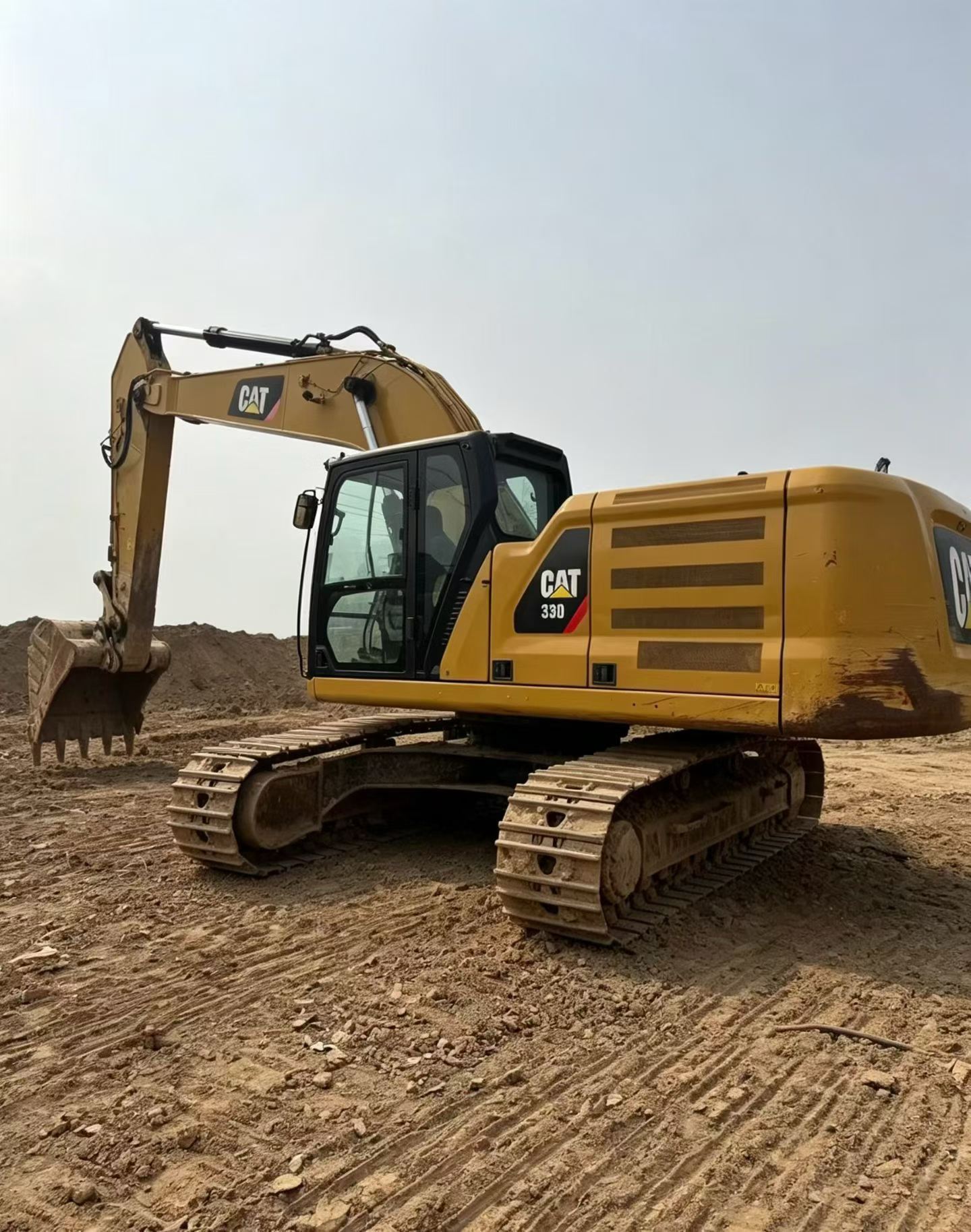 Buy Caterpillar 330B Used Excavator / 9
