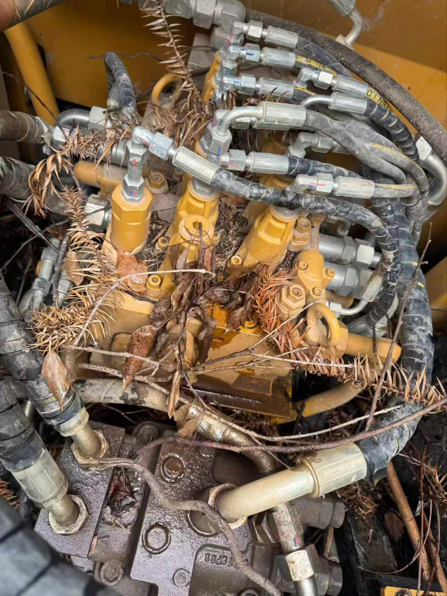 Buy Sany SY135 Used Excavator / 6