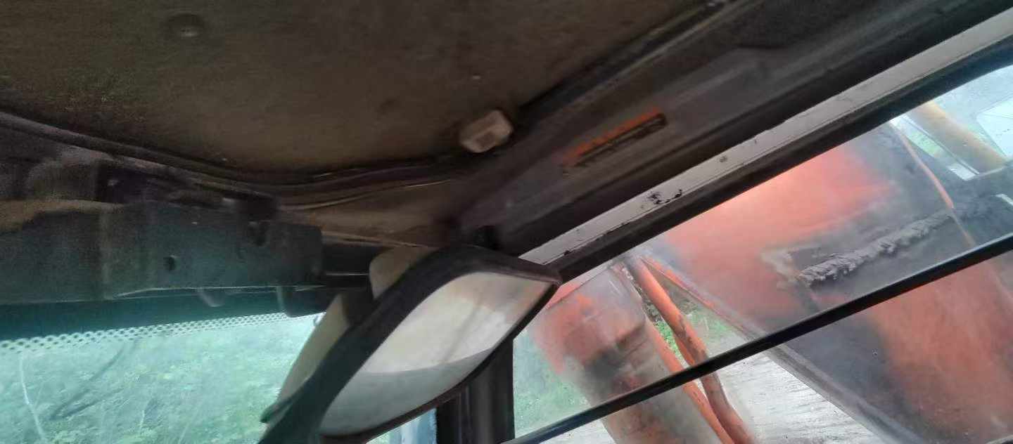 Buy Hitachi ZX200-6 Used Excavator / 7