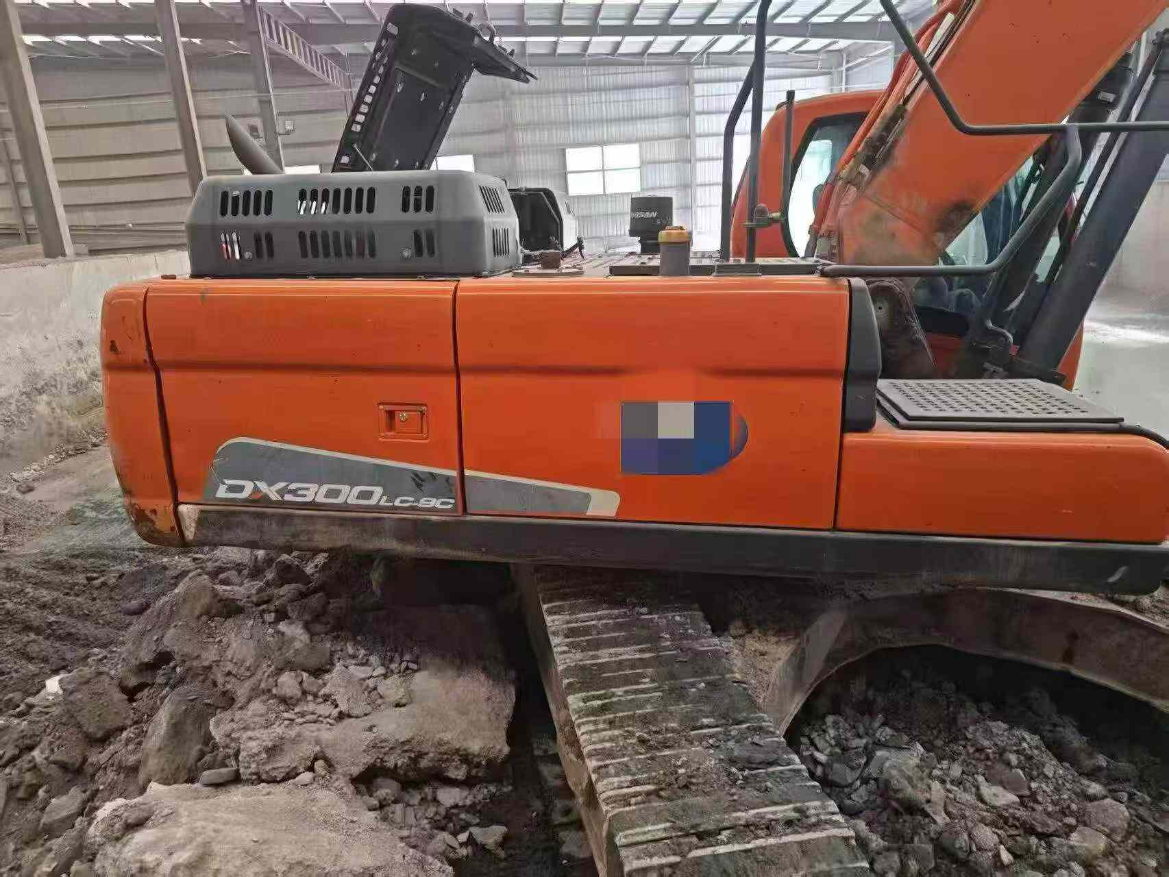 Buy Doosan DX300LC-9C Used Excavator / 2 Buy Doosan DX300LC-9C Used Excavator / 2