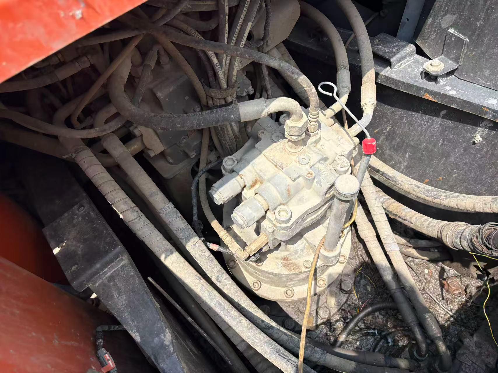 Buy Hitachi EX210-5 Used Excavator / 2