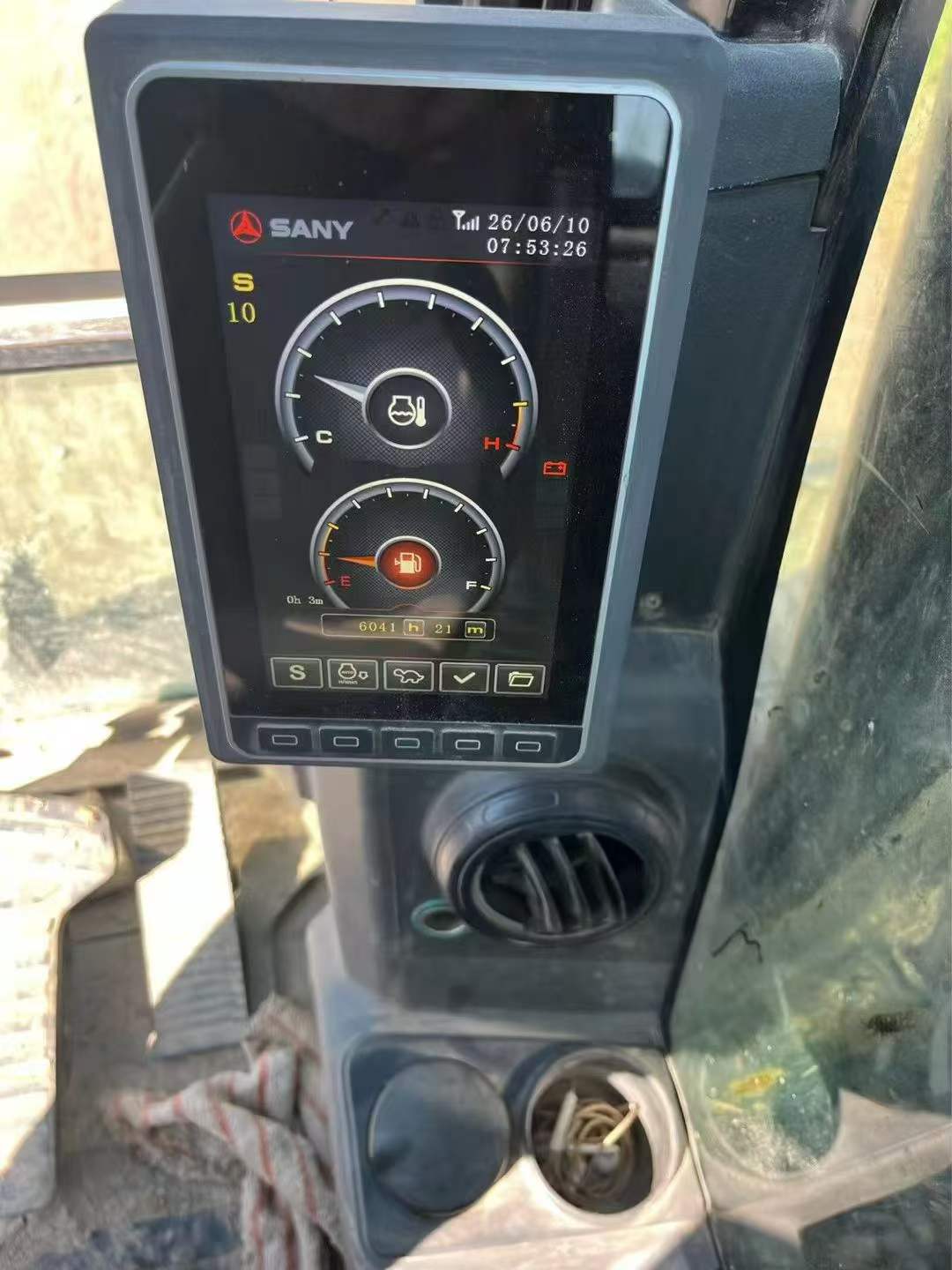 Buy Sany SY135 Used Excavator / 7