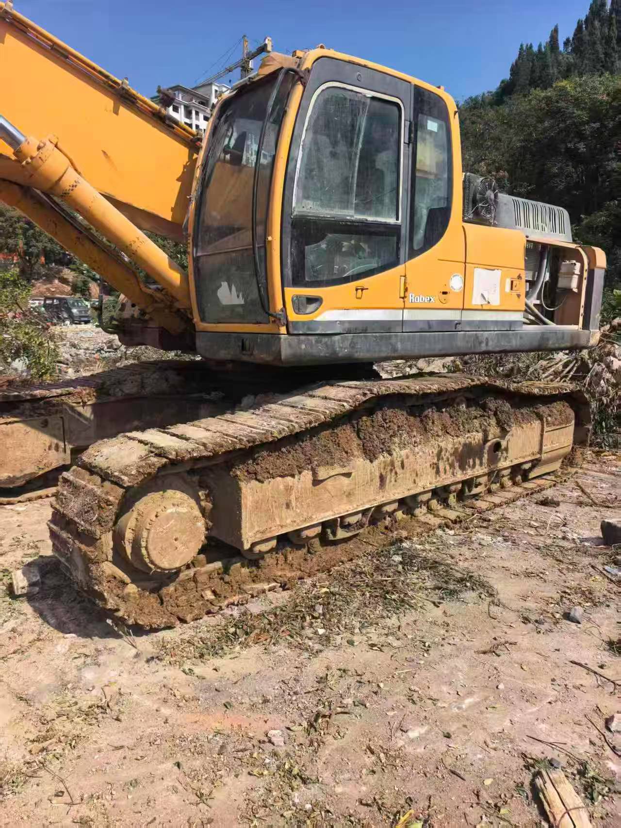 Buy Hyundai R385LVS Used Excavator / 4
