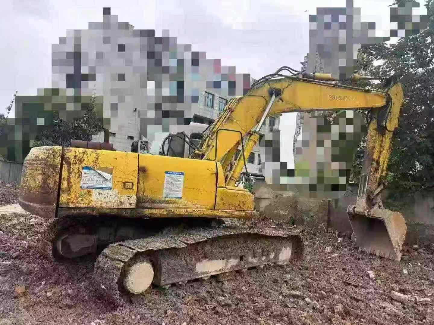 Buy Sumitomo SH200Z3 Used Excavator / 1