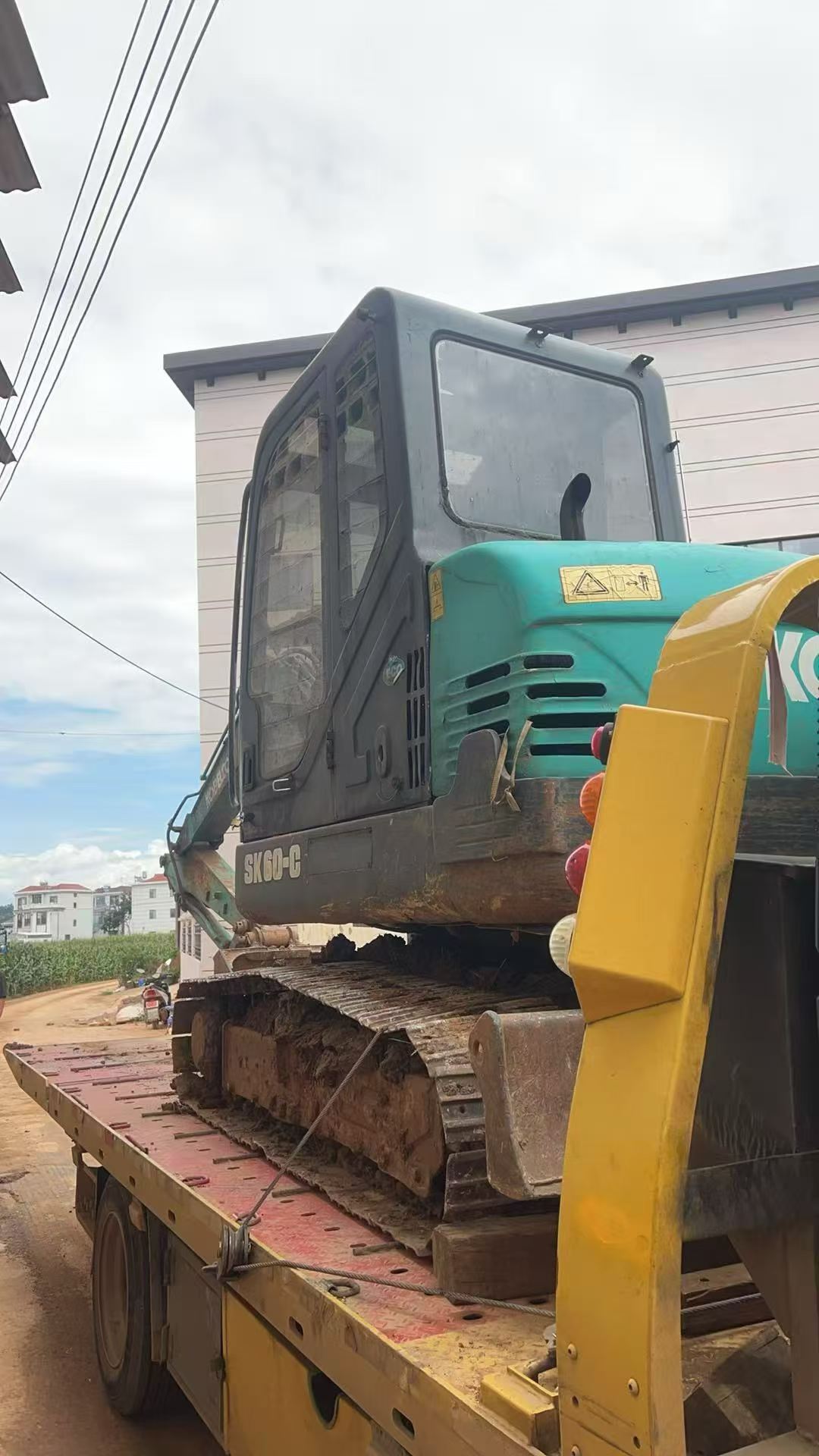 Buy Kobelco SK60 Used Excavator / 4 Buy Kobelco SK60 Used Excavator / 4