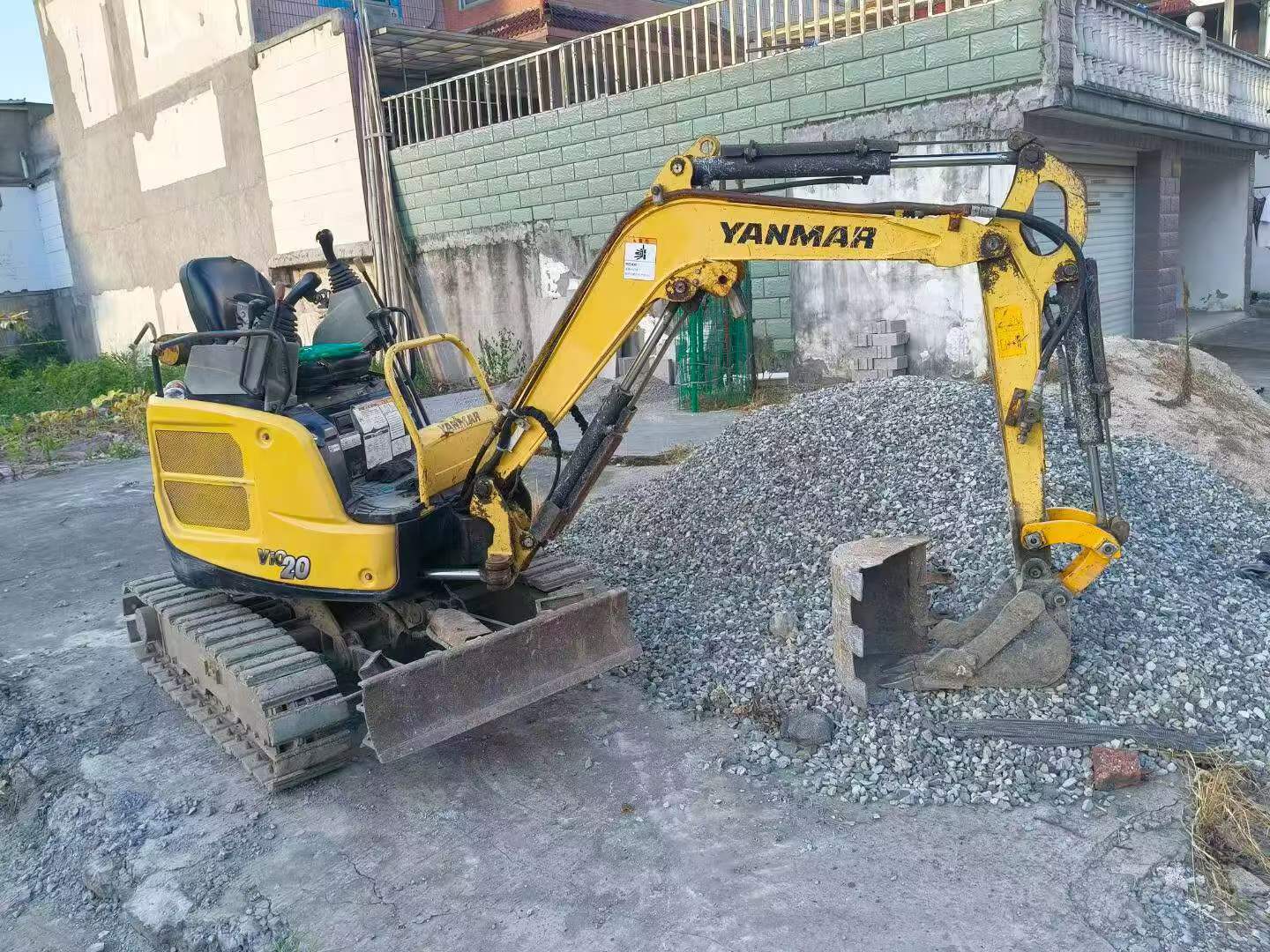 Buy Yanmar Vio17 Used Excavator / 4