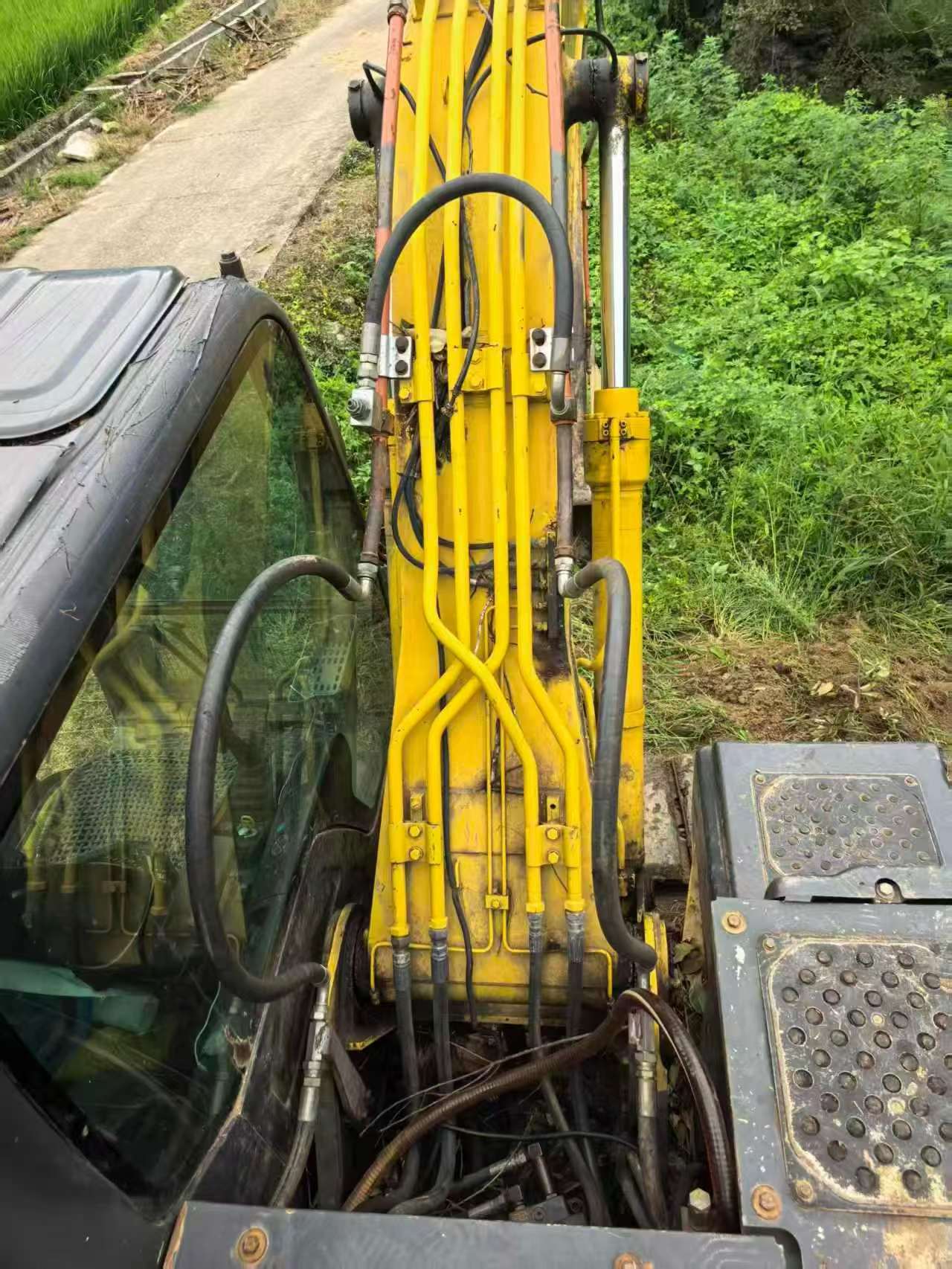 Buy Sumitomo SH120-5 Used Excavator / 4 Buy Sumitomo SH120-5 Used Excavator / 4
