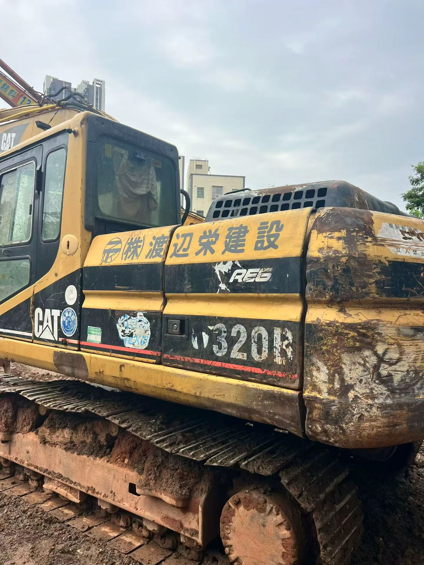 Buy Caterpillar 320B Used Excavator / 3 Buy Caterpillar 320B Used Excavator / 3