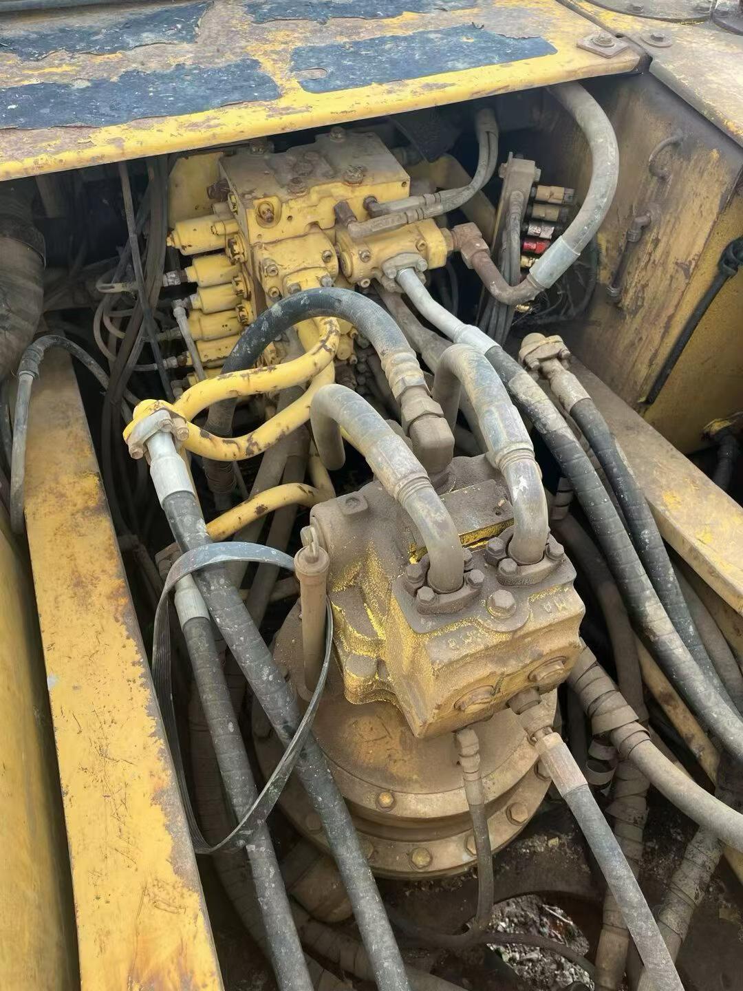 Buy Komatsu PC360-7 Used Excavator / 4