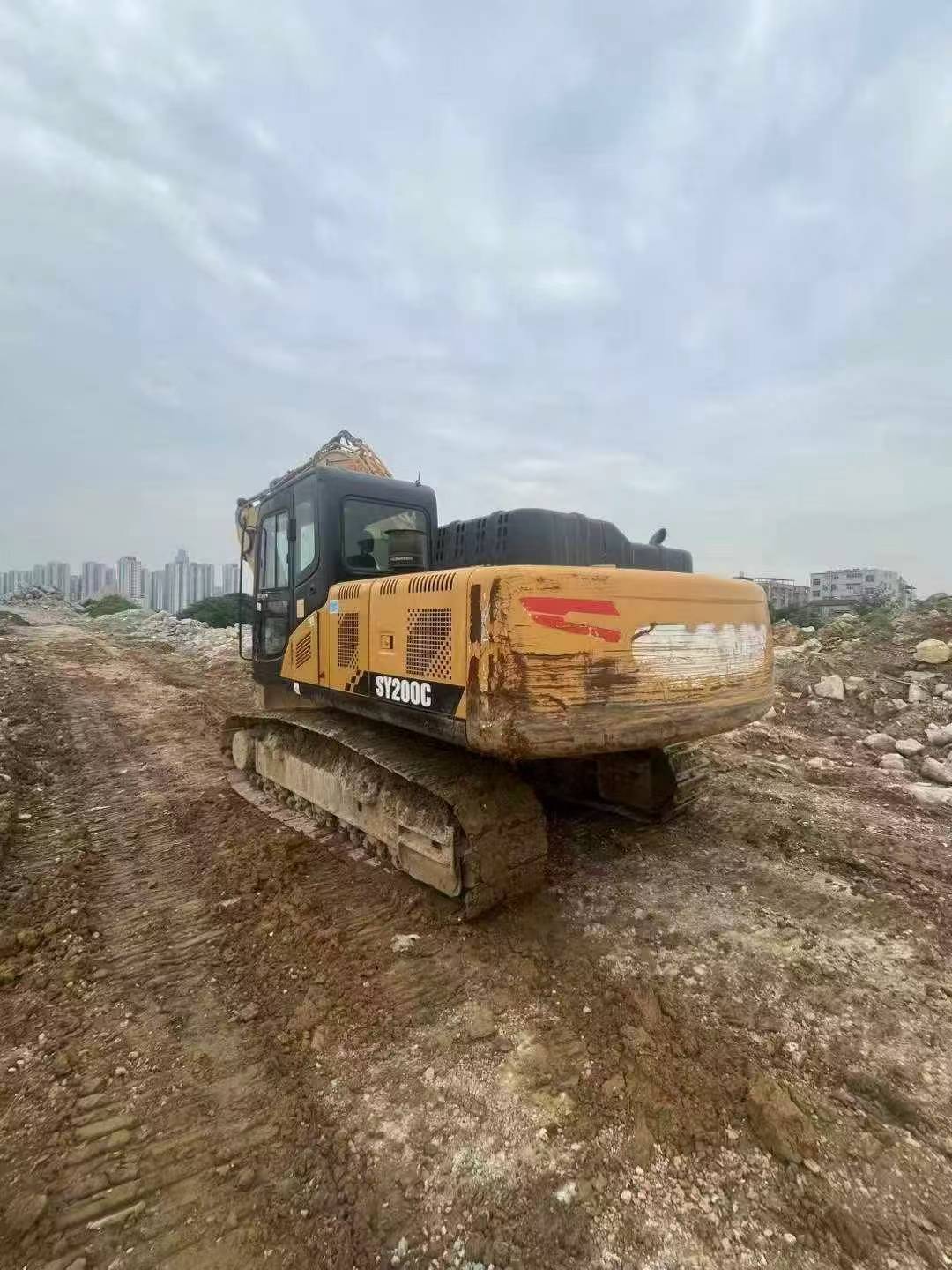Buy Sany SY200C Used Excavator / 3