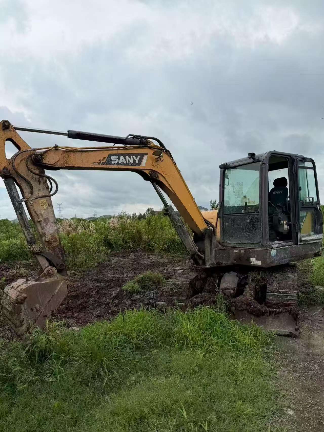 Buy Sany SY55 Used Excavator / 2
