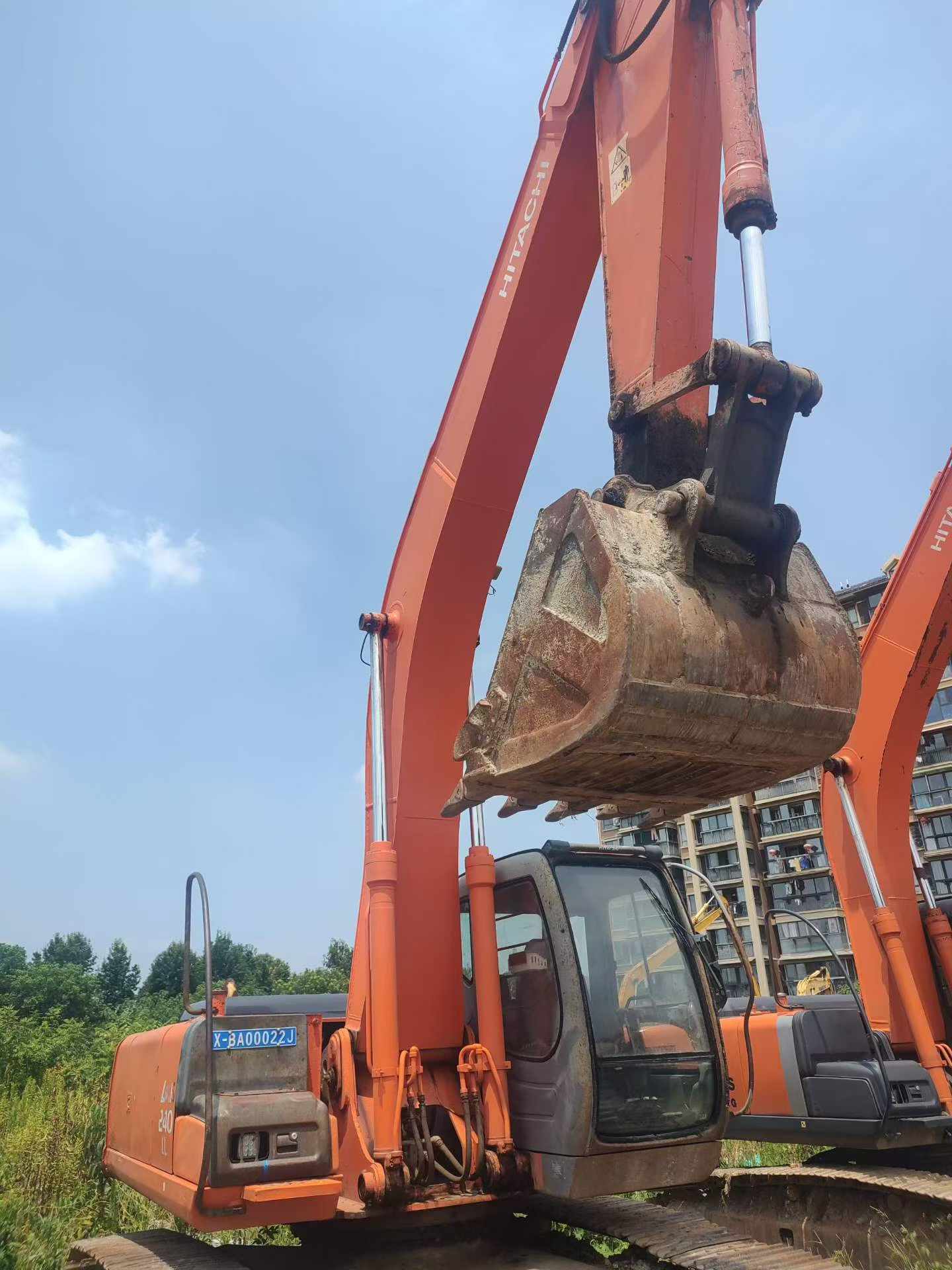 Buy Hitachi EX230-6 Used Excavator / 5 Buy Hitachi EX230-6 Used Excavator / 5