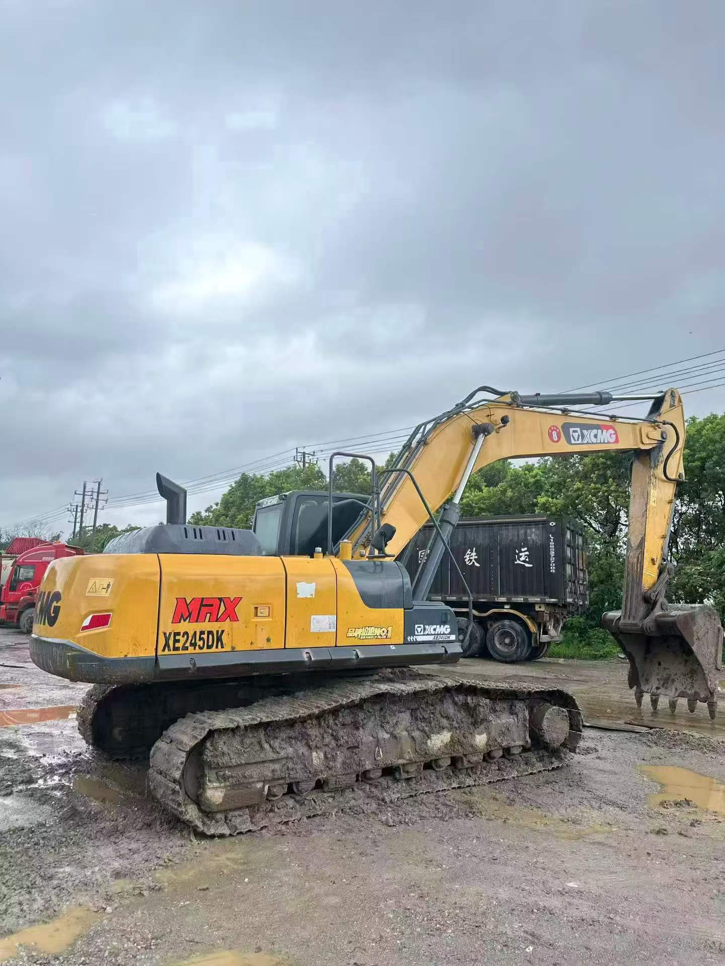 Buy XCMG XE245D Used Excavator / 9
