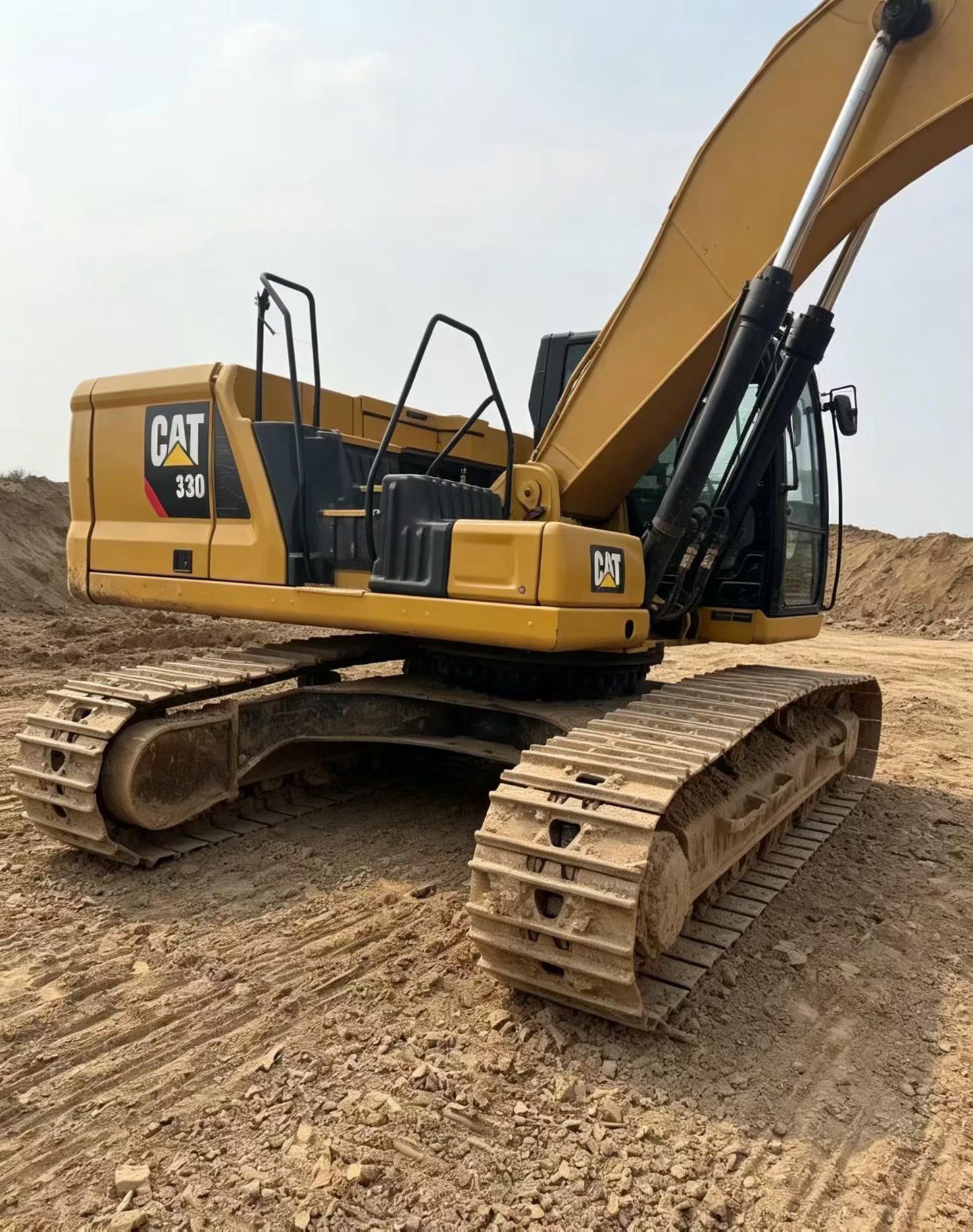 Buy Caterpillar 330B Used Excavator / 2