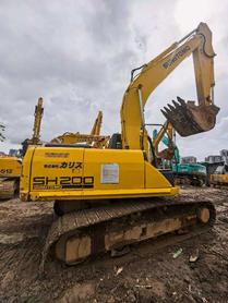 Buy Sumitomo SH200A5 Used Excavator / 2 Buy Sumitomo SH200A5 Used Excavator / 2