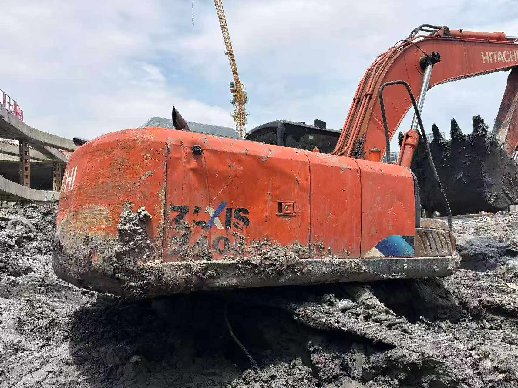 Buy Hitachi EX210-5 Used Excavator / 4 Buy Hitachi EX210-5 Used Excavator / 4