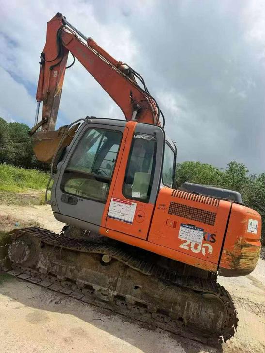 Buy Hitachi EX120 Used Excavator / 1