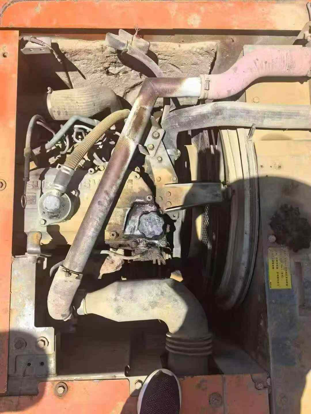 Buy Hitachi EX200-3 Used Excavator / 4