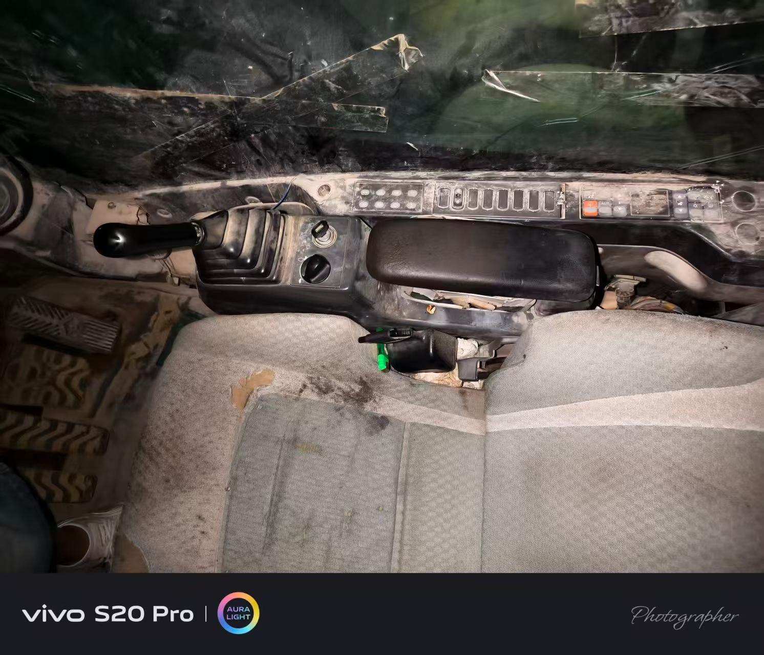 Buy Caterpillar 329D Used Excavator / 4