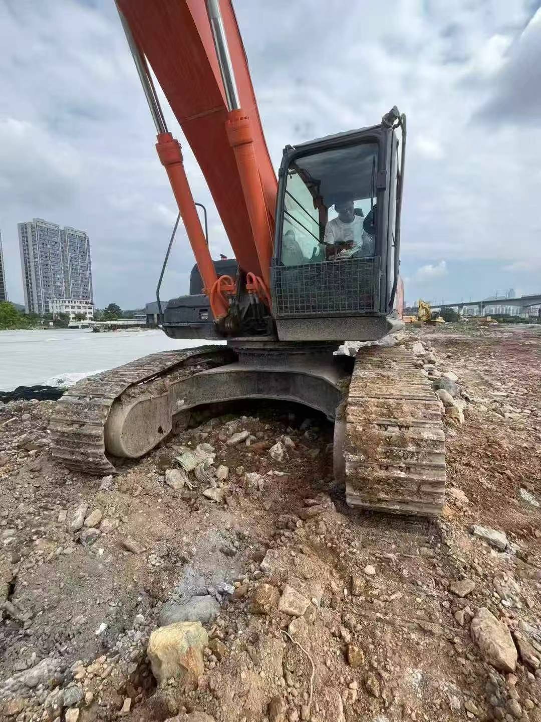 Buy Hitachi EX360-5 Used Excavator / 4