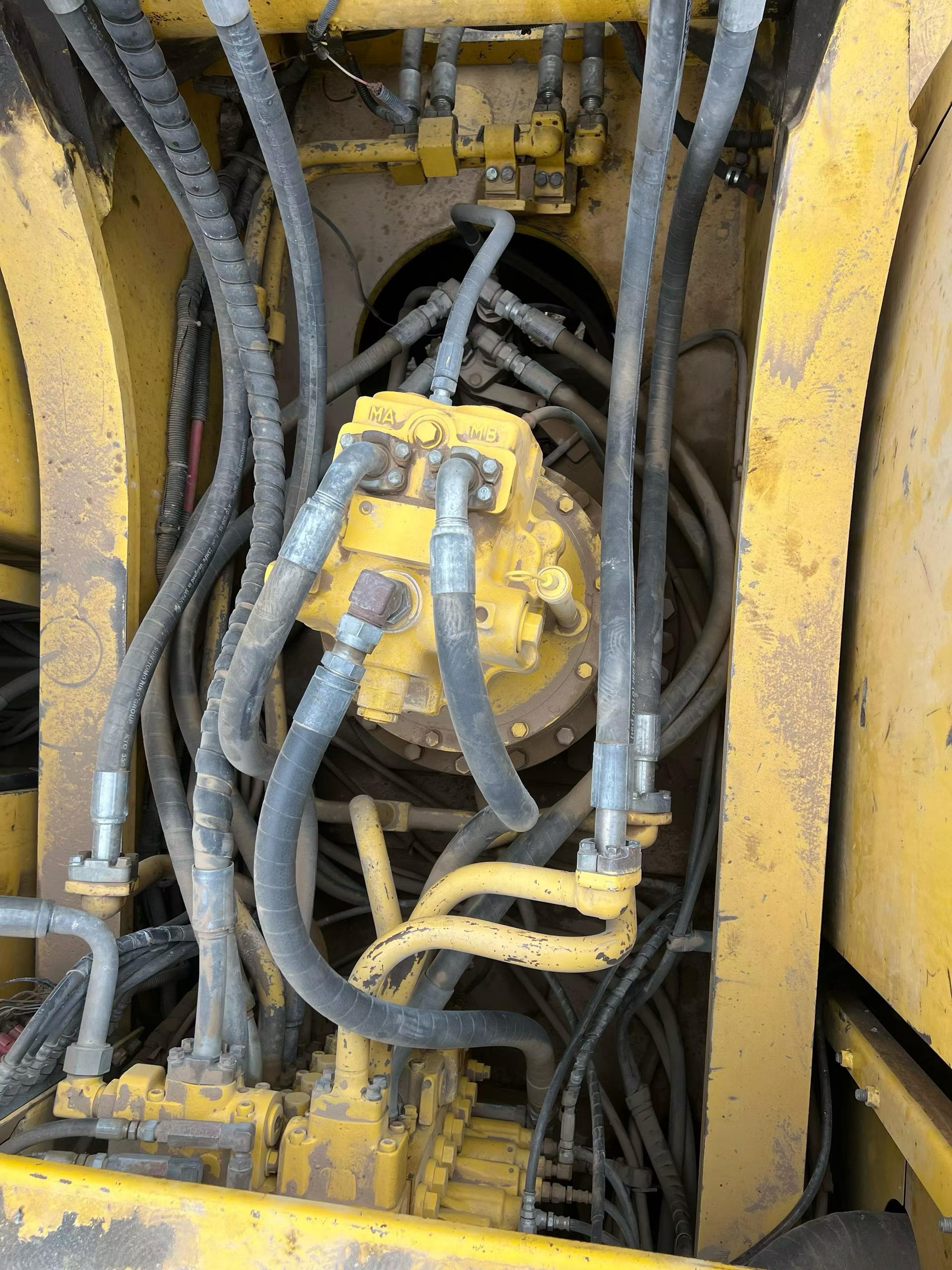 Buy Komatsu PC360-7 Used Excavator / 5
