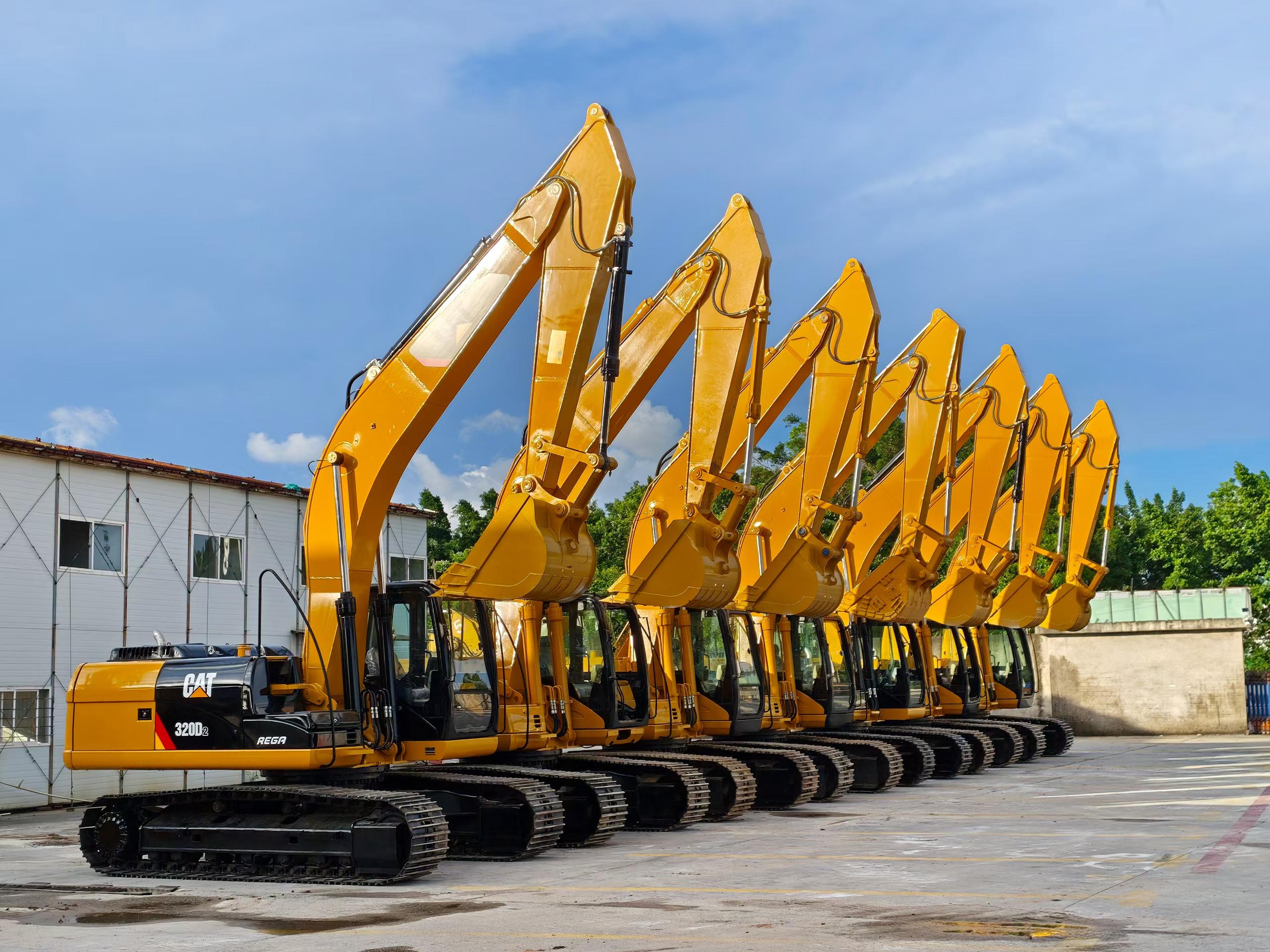 Buy Caterpillar 320C Used Excavator / 4