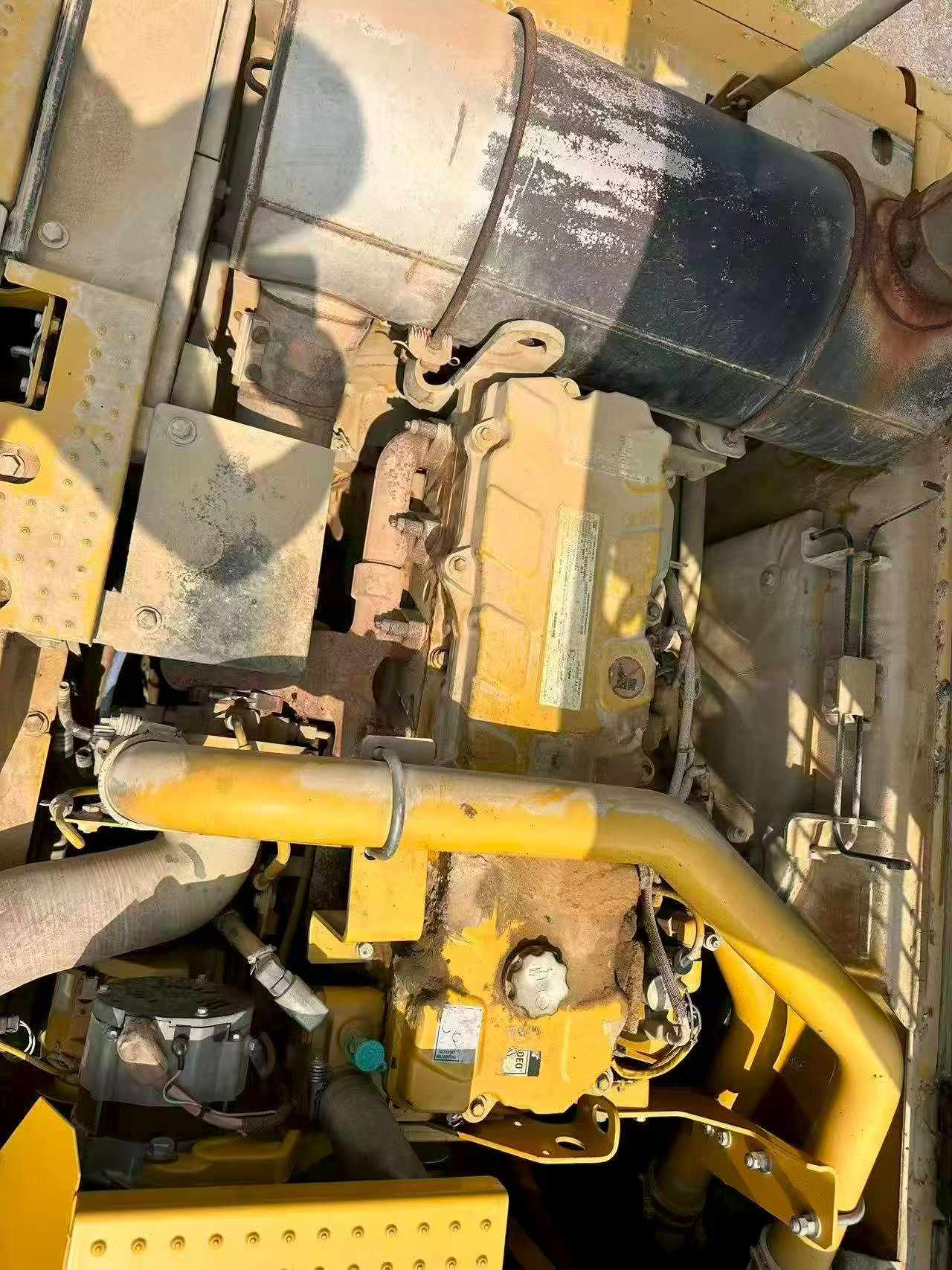 Buy Caterpillar Used Excavator / 7 Buy Caterpillar Used Excavator / 7