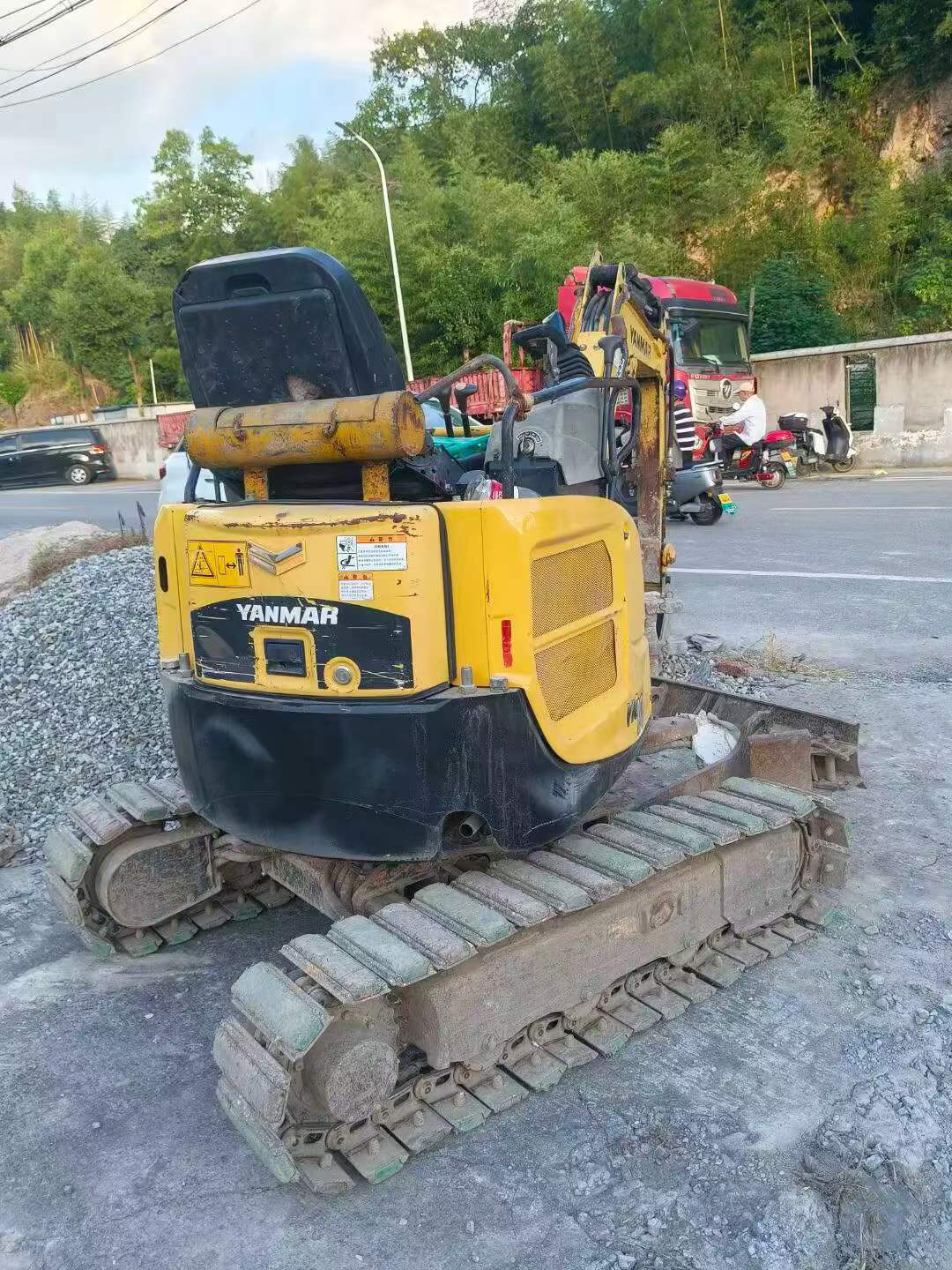 Buy Yanmar Vio17 Used Excavator / 3