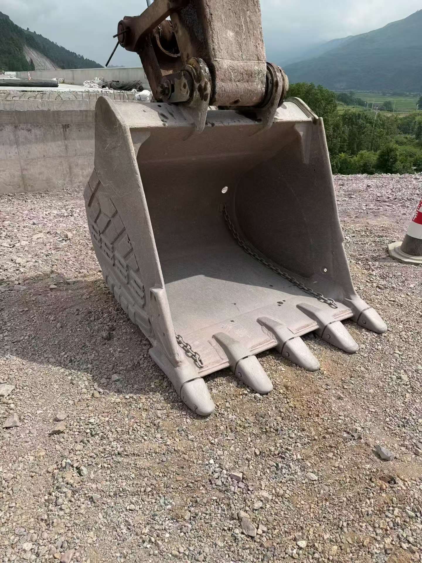 Buy Caterpillar 336E Used Excavator / 6 Buy Caterpillar 336E Used Excavator / 6