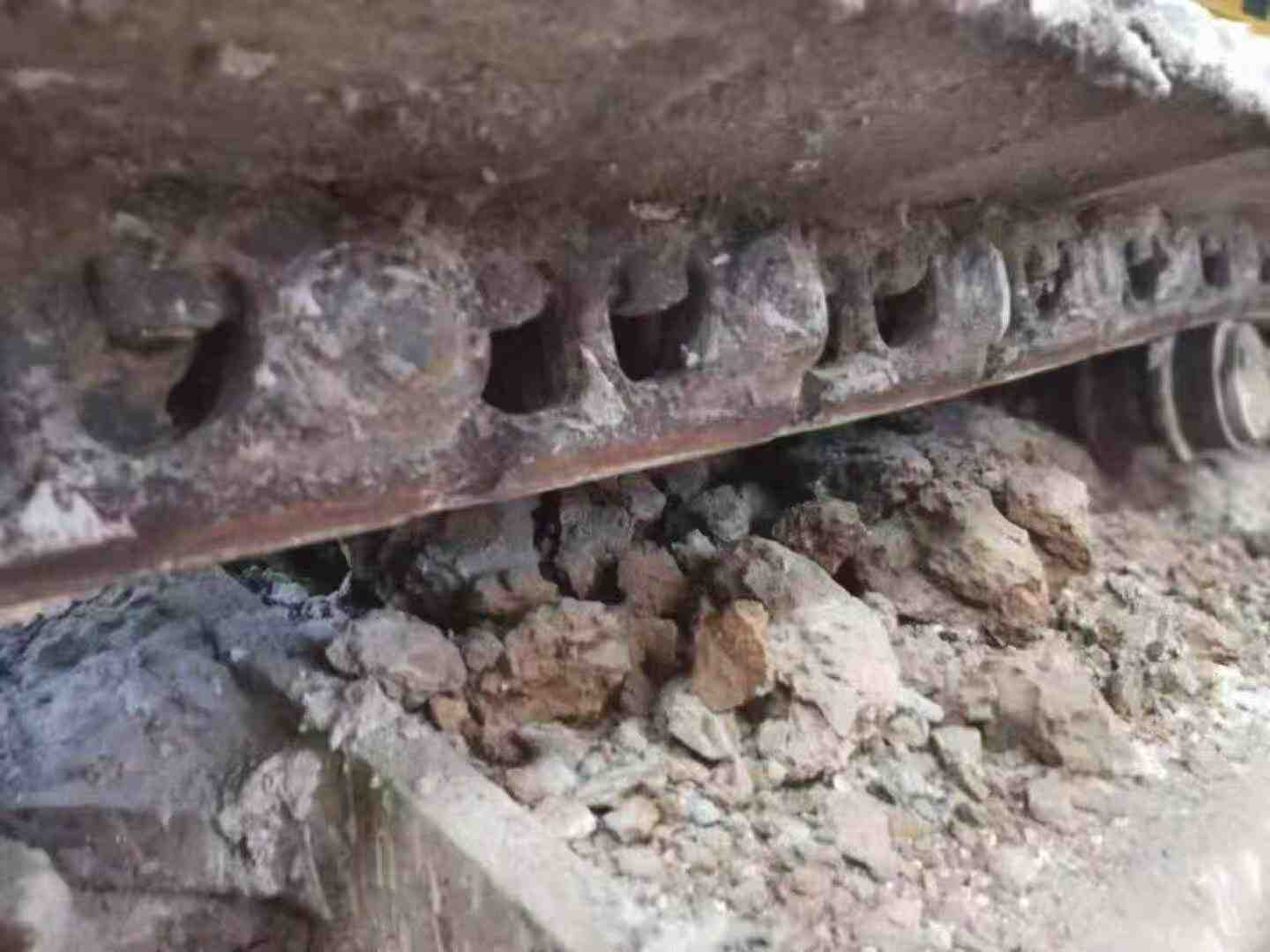 Buy Komatsu PC390LC-8M0 Used Excavator / 4