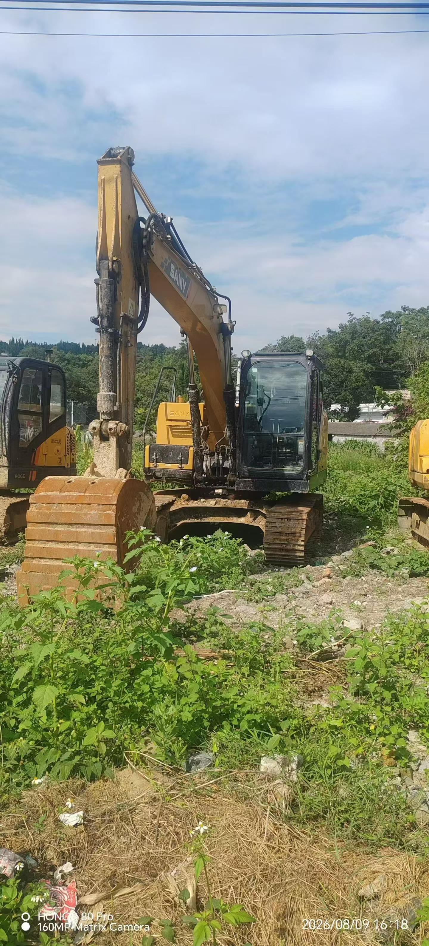 Buy Sany SY135 Used Excavator / 5