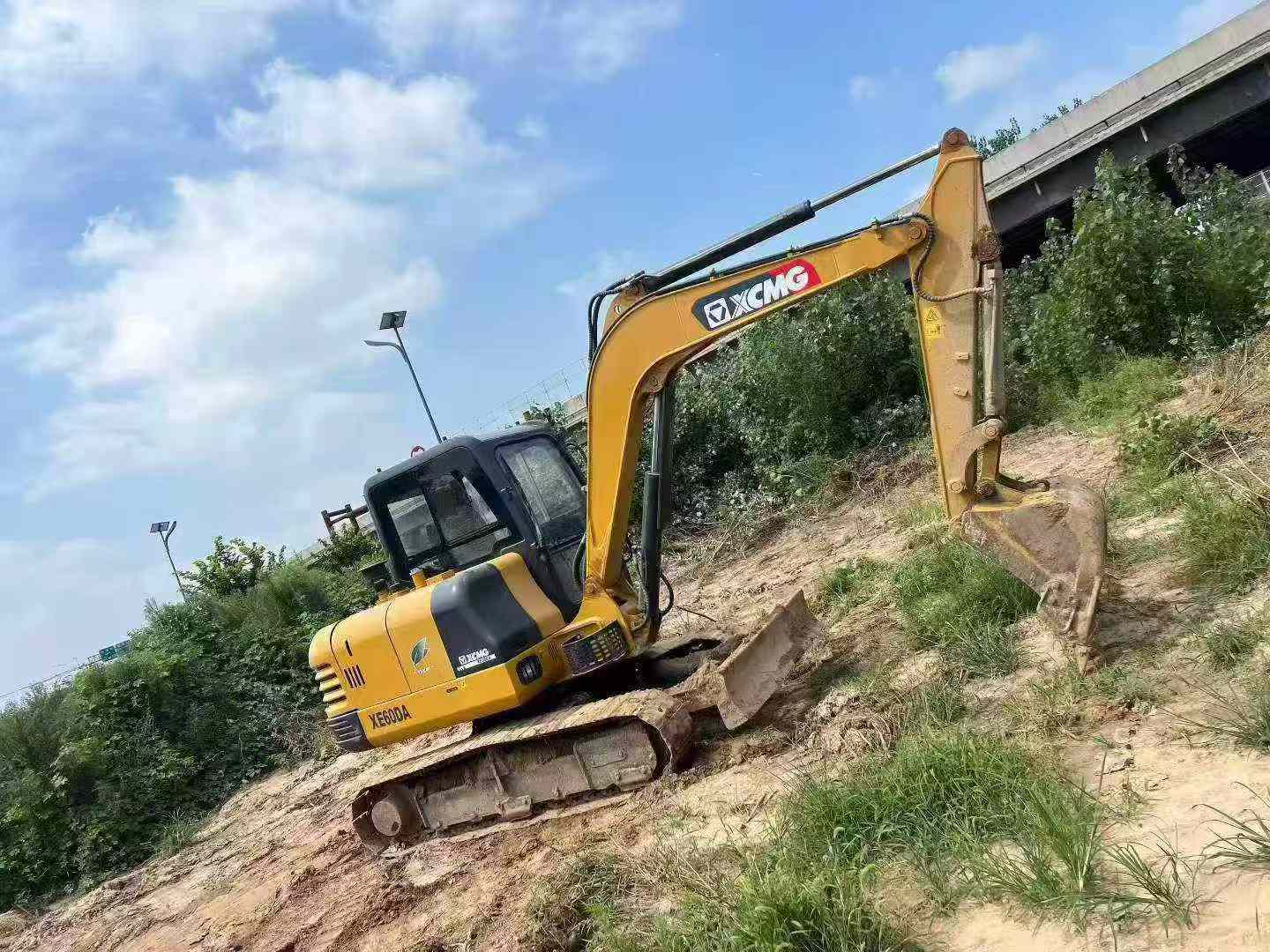 Buy XCMG XE60 Used Excavator / 4
