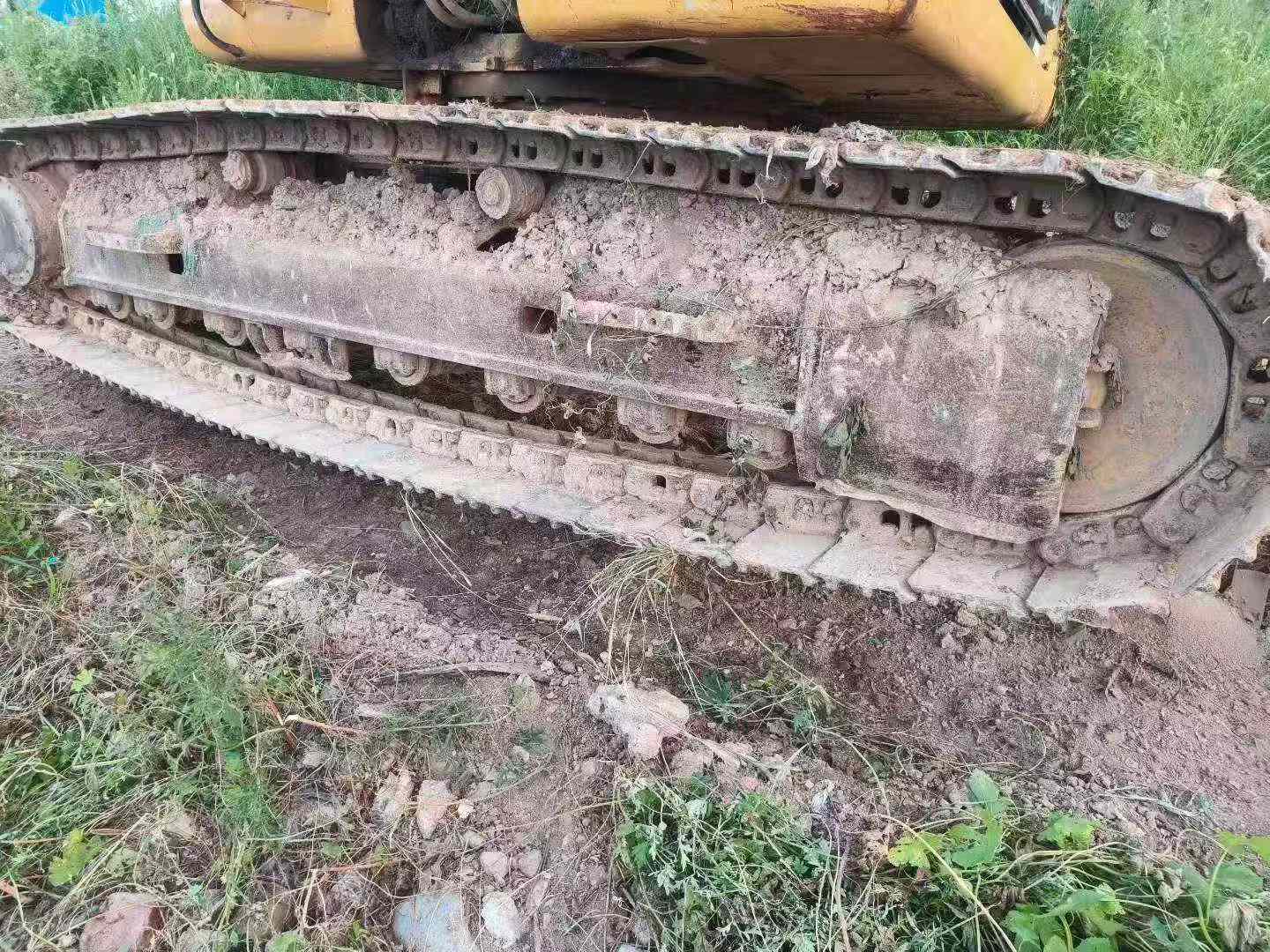 Buy Caterpillar 323 Used Excavator / 2 Buy Caterpillar 323 Used Excavator / 2